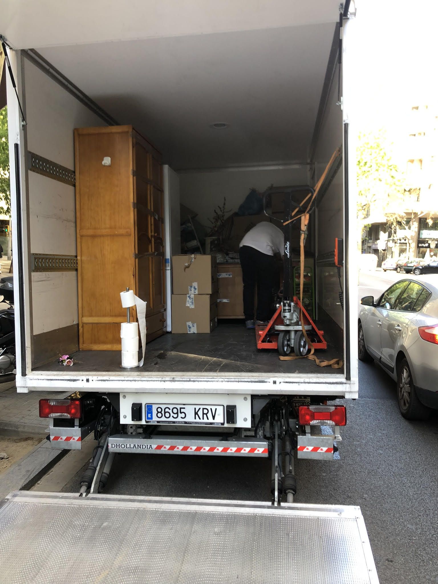 Tus objetos viajarán con todas las medidas de seguridad Tus objetos viajarán con todas las medidas de seguridad