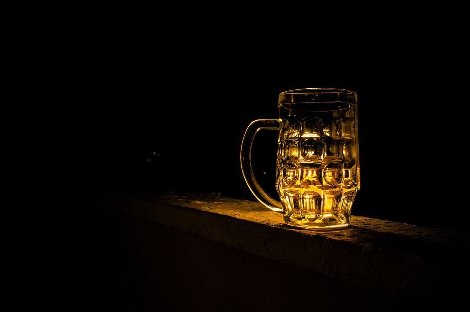 Cervezas y refrescos Cervezas y refrescos