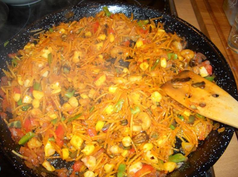 Fideuá de marisco: Soluciones para sus comidas de Eventos Bernama Fideuá de marisco: Soluciones para sus comidas de Eventos Bernama