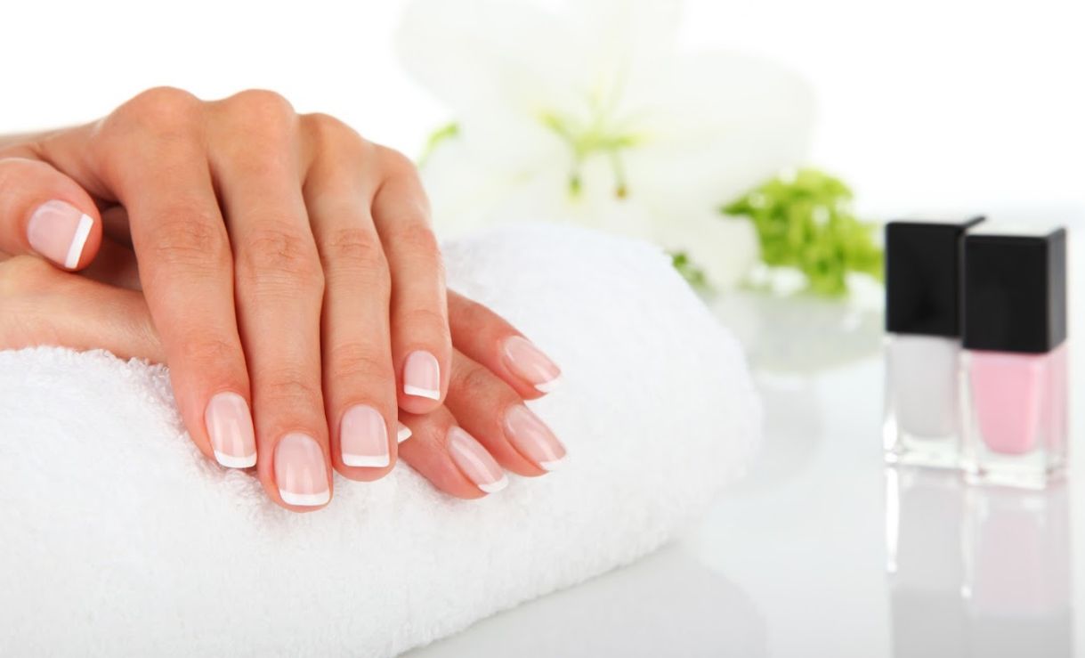 Pedicura y manicura: Servicios de Olan Peluqueros Pedicura y manicura: Servicios de Olan Peluqueros