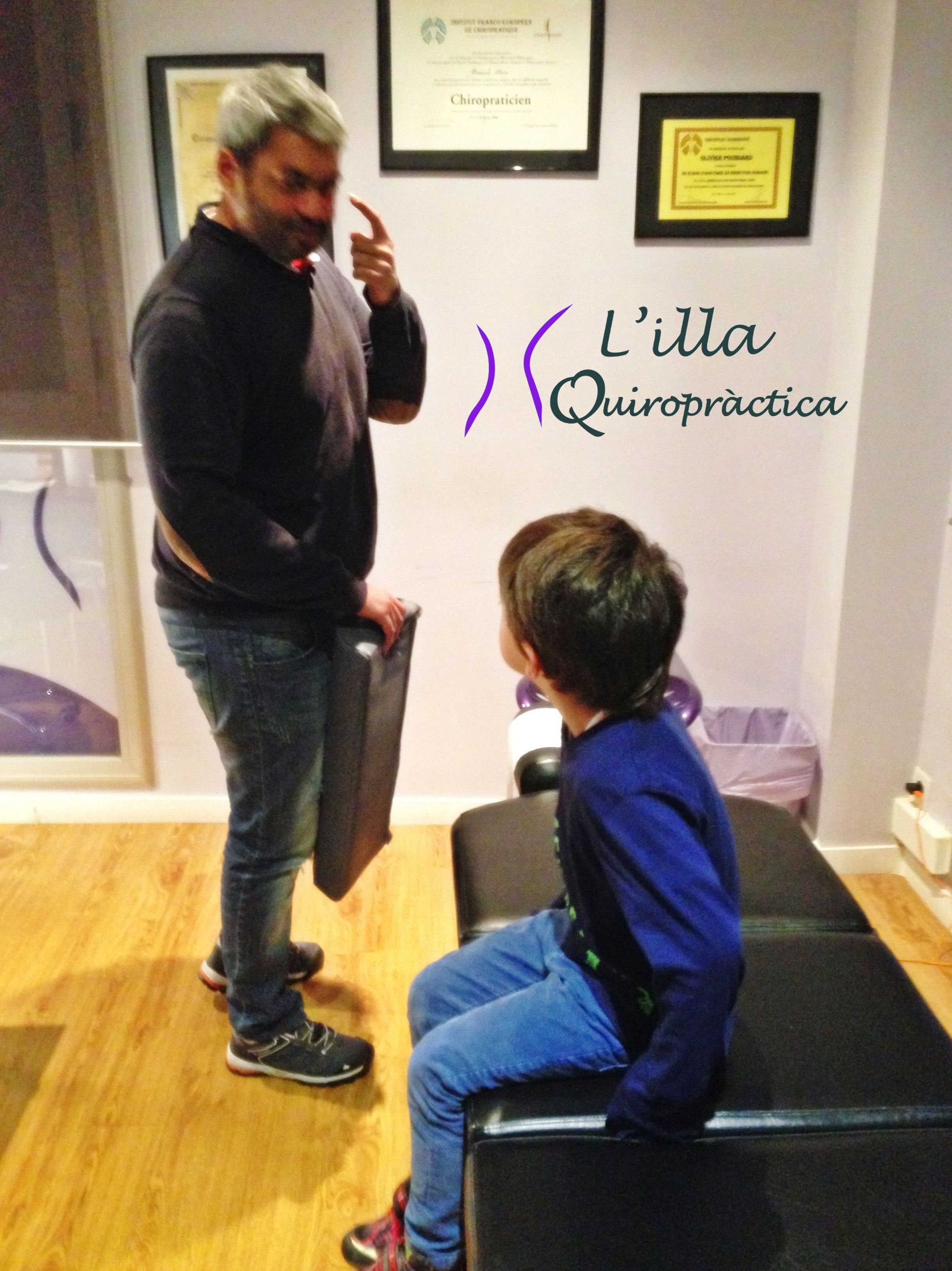 La Quiropráctica y el cuidado de su hijo: Cuidado quiropráctico de L'illa Quiropràctica La Quiropráctica y el cuidado de su hijo: Cuidado quiropráctico de L'illa Quiropràctica