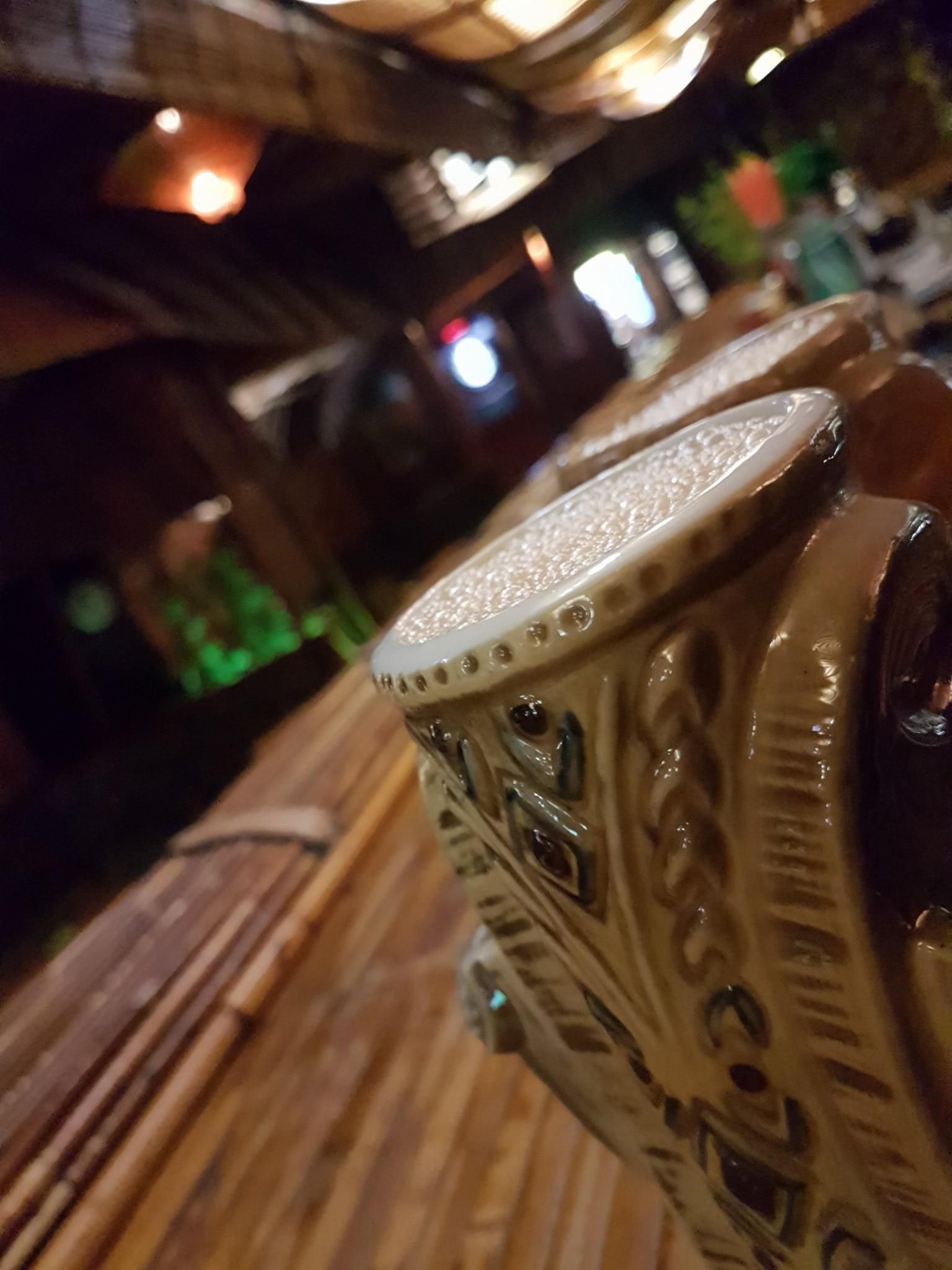 Seco: Cócteles de Aloha Polinesian Bar Seco: Cócteles de Aloha Polinesian Bar