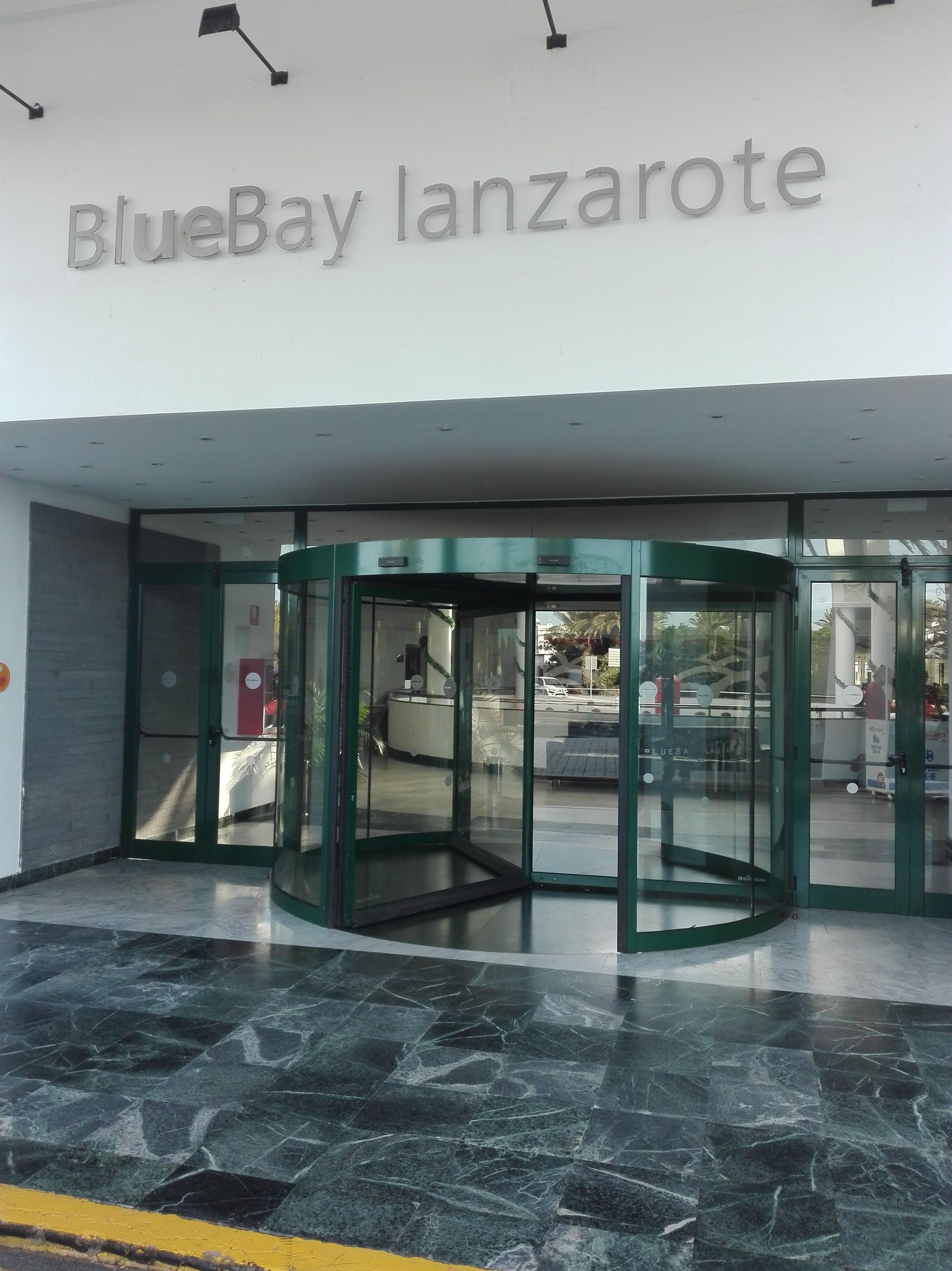 puerta AVIS Lanzarote