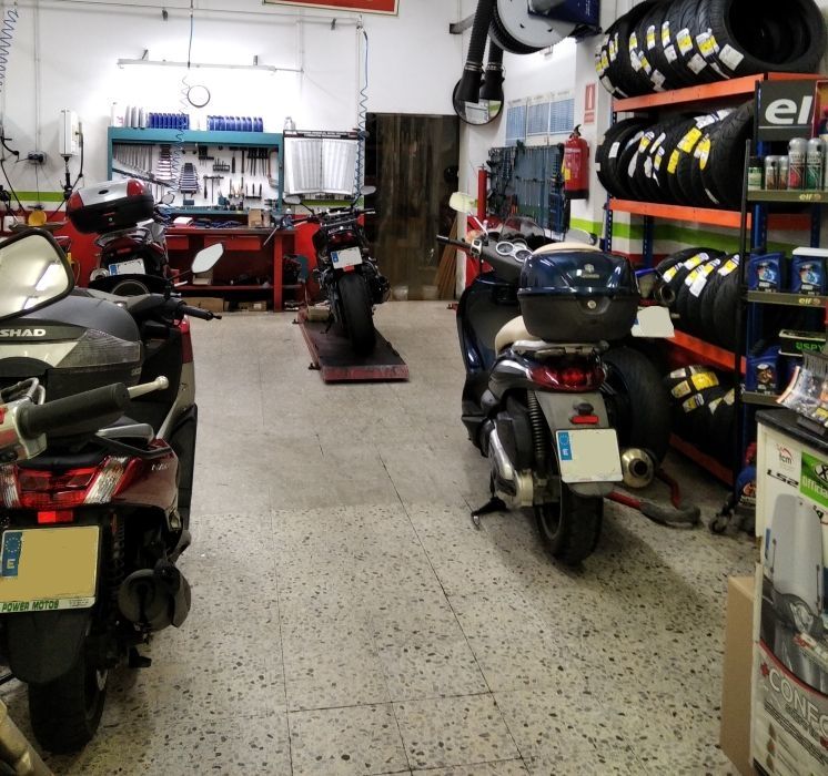 Reparación de motos: Servicios de Power Motos Reparación de motos: Servicios de Power Motos
