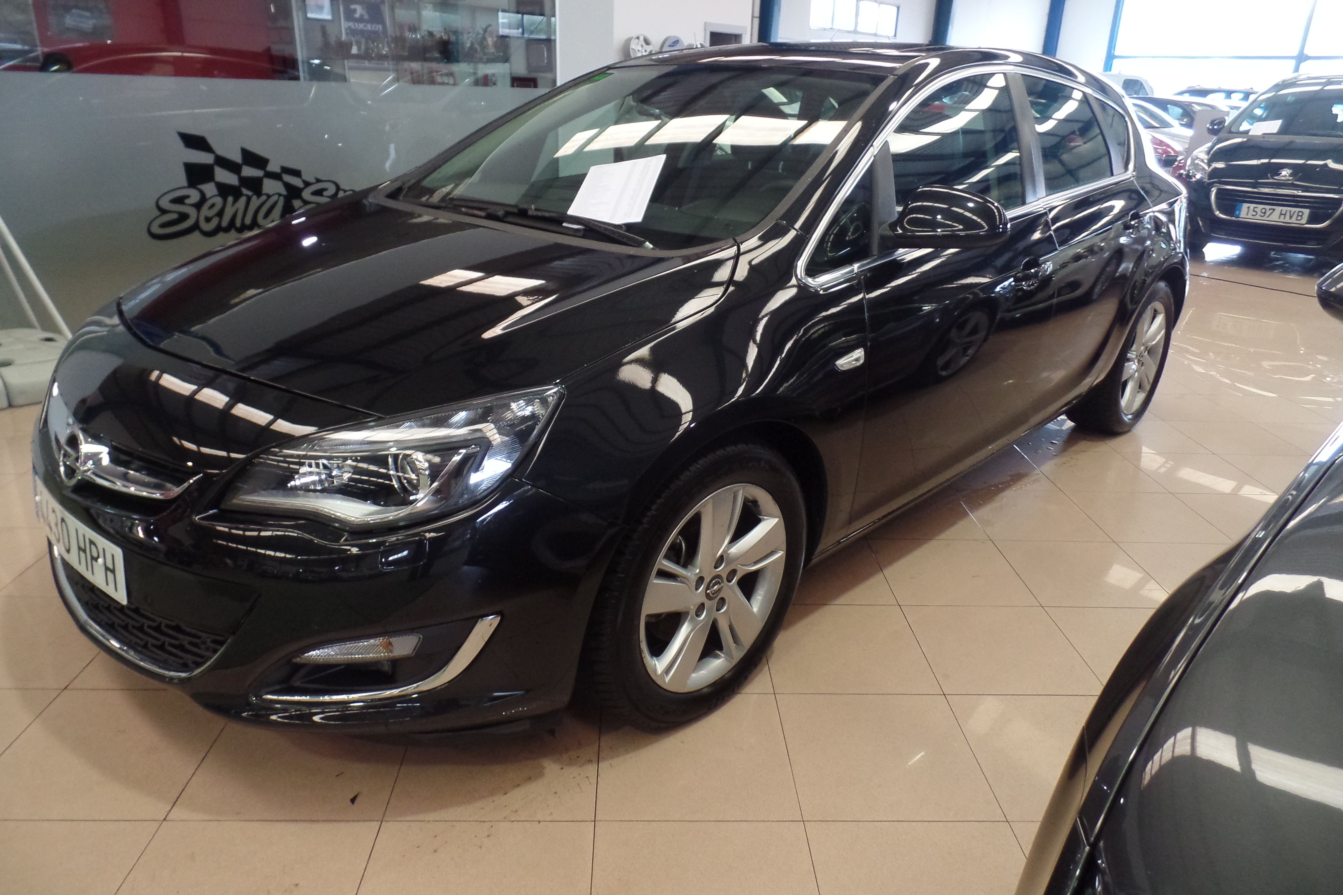 OPEL Astra 2.0 CDTi SS 165 CV Sportive (4430-HPH): Servicios Peugeot de Senra Sport OPEL Astra 2.0 CDTi SS 165 CV Sportive (4430-HPH): Servicios Peugeot de Senra Sport
