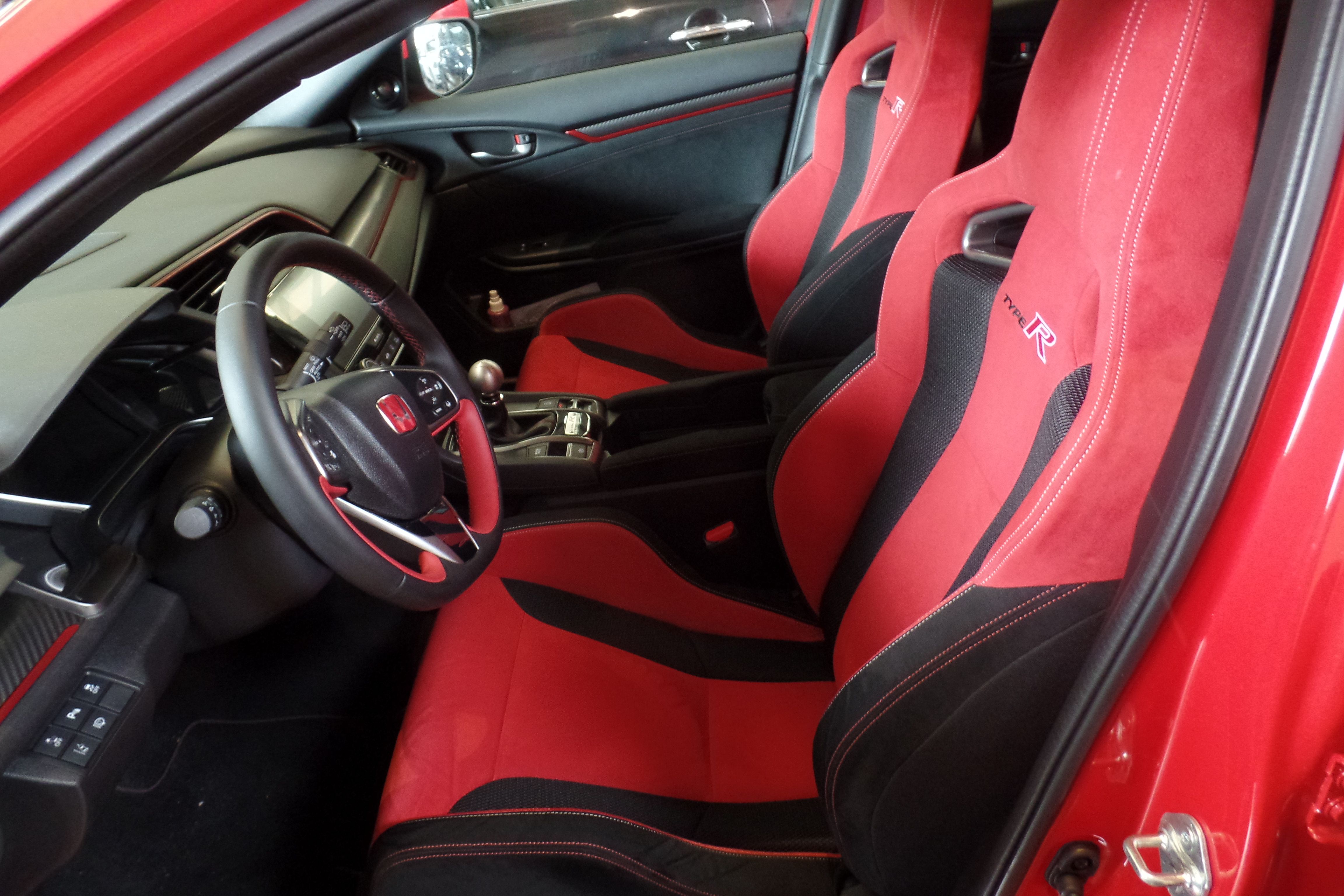 HONDA Civic 2.0 VTEC Turbo Type R GT (0046-KDX): Servicios Peugeot de Senra Sport HONDA Civic 2.0 VTEC Turbo Type R GT (0046-KDX): Servicios Peugeot de Senra Sport