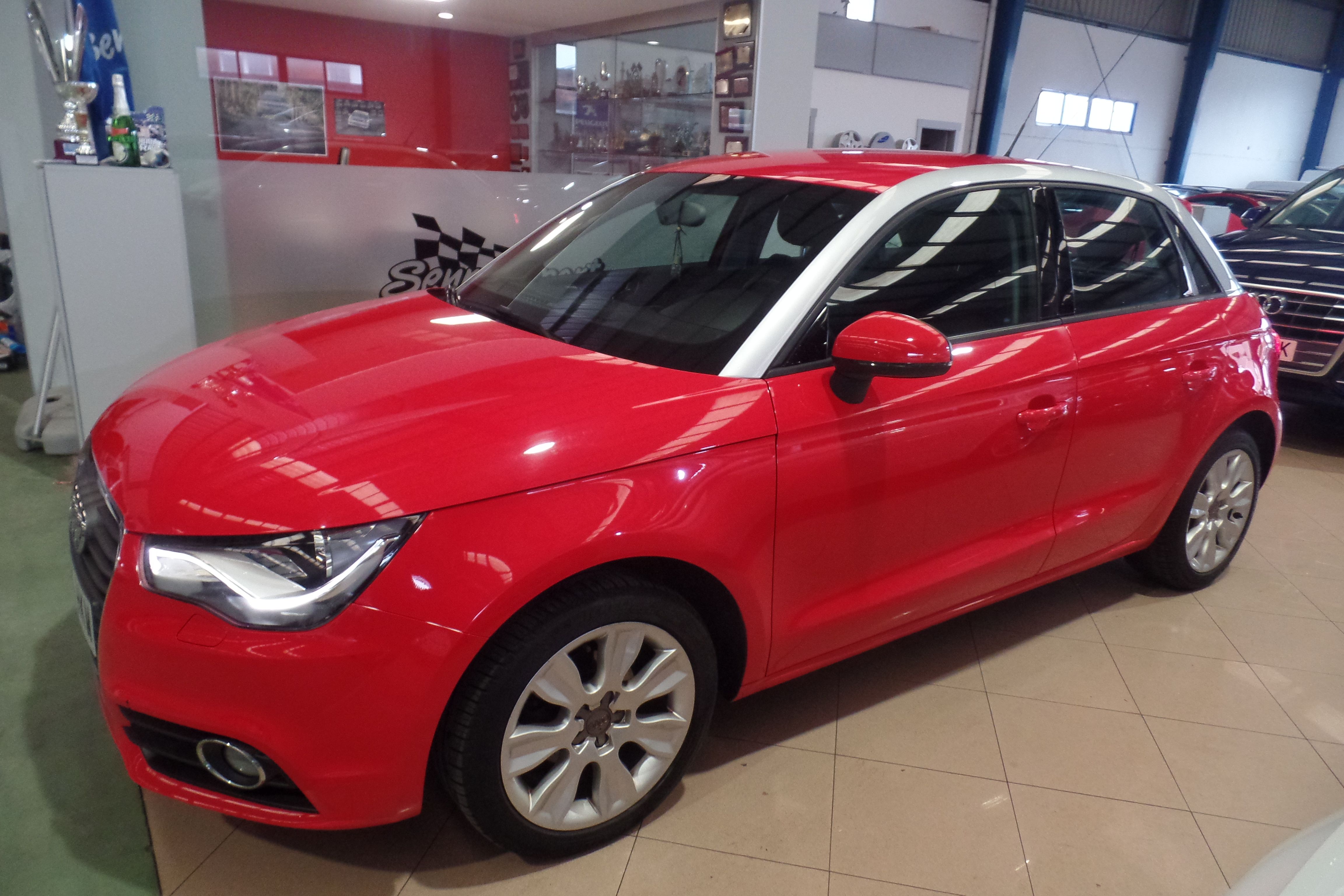 AUDI A1 Sportback 1.6 TDI 90cv S tronic Ambition (0184-HKM): Servicios Peugeot de Senra Sport AUDI A1 Sportback 1.6 TDI 90cv S tronic Ambition (0184-HKM): Servicios Peugeot de Senra Sport