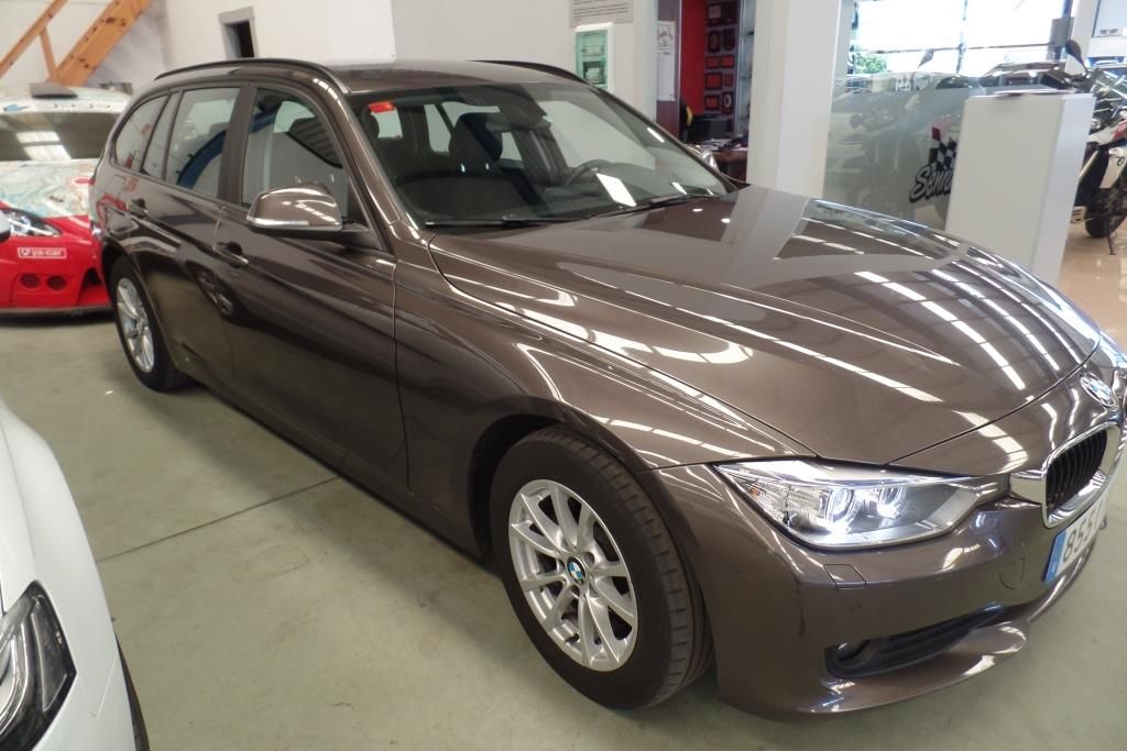 BMW Serie 3 318d Touring (8551-HNF): Servicios Peugeot de Senra Sport BMW Serie 3 318d Touring (8551-HNF): Servicios Peugeot de Senra Sport