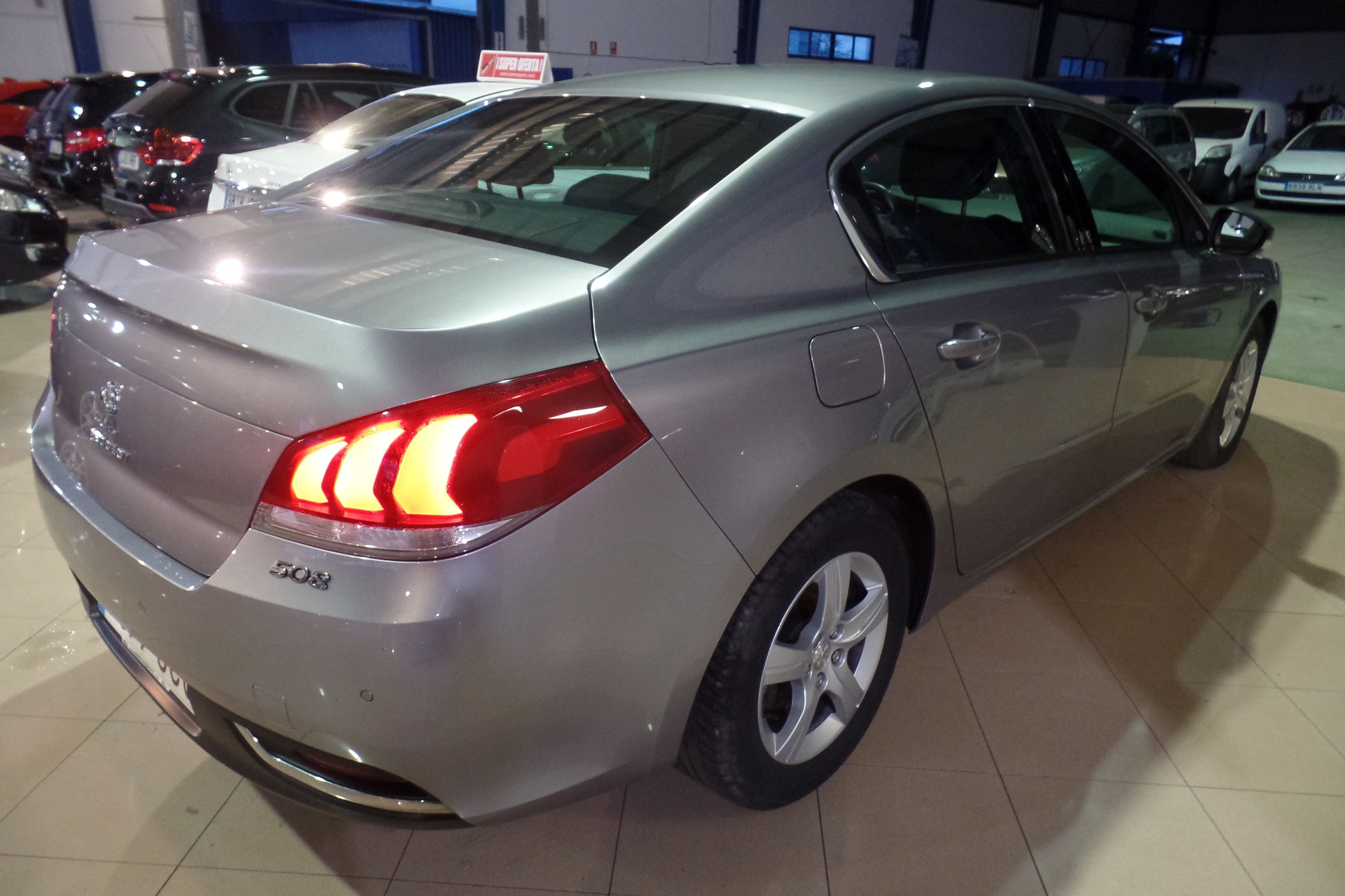PEUGEOT 508 Active 2.0 HDI 140cv: Servicios Peugeot de Senra Sport PEUGEOT 508 Active 2.0 HDI 140cv: Servicios Peugeot de Senra Sport