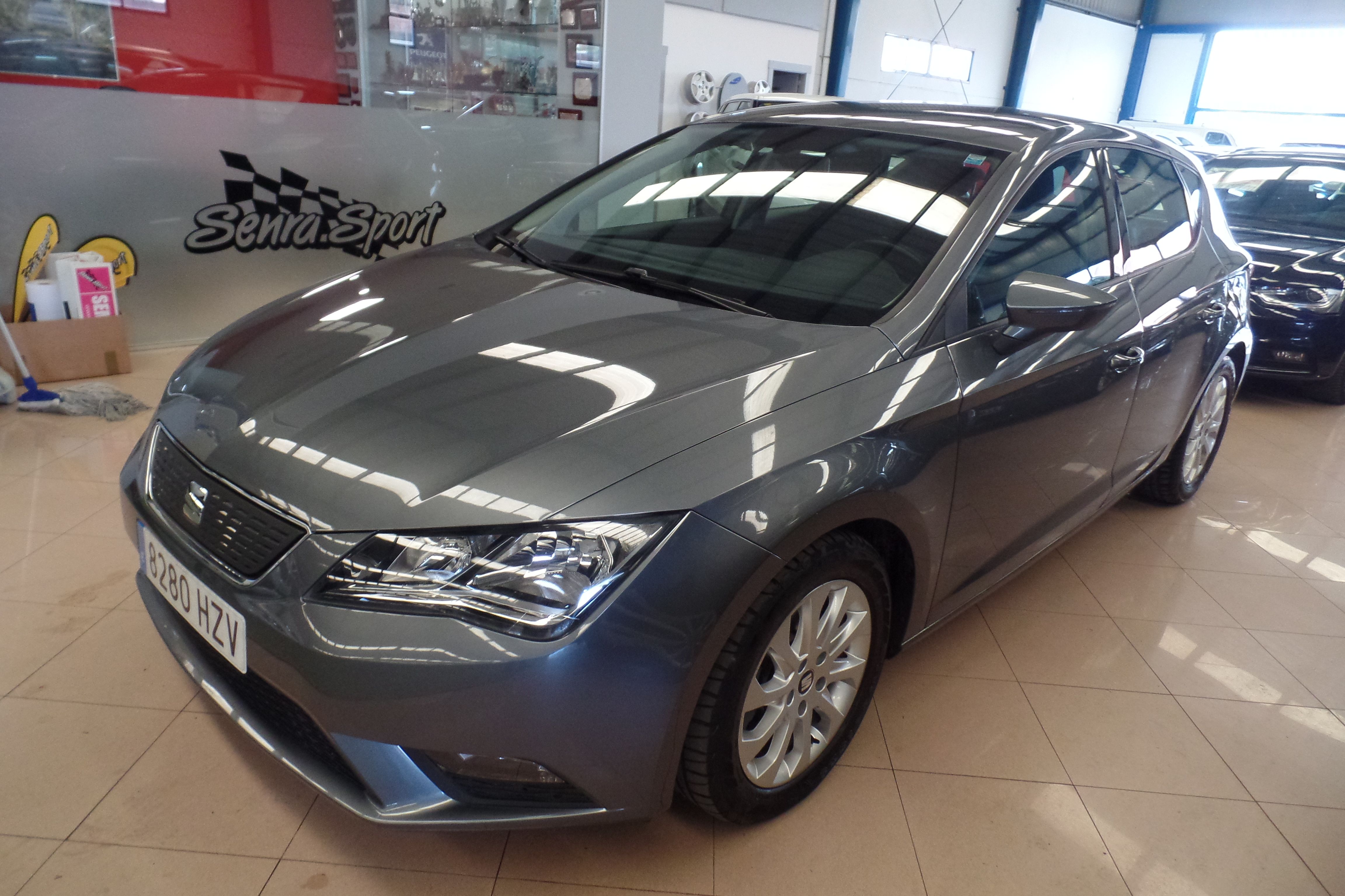 SEAT Leon 1.6 TDI 110cv StSp Style Ecomotive (8280-HZV): Servicios Peugeot de Senra Sport SEAT Leon 1.6 TDI 110cv StSp Style Ecomotive (8280-HZV): Servicios Peugeot de Senra Sport