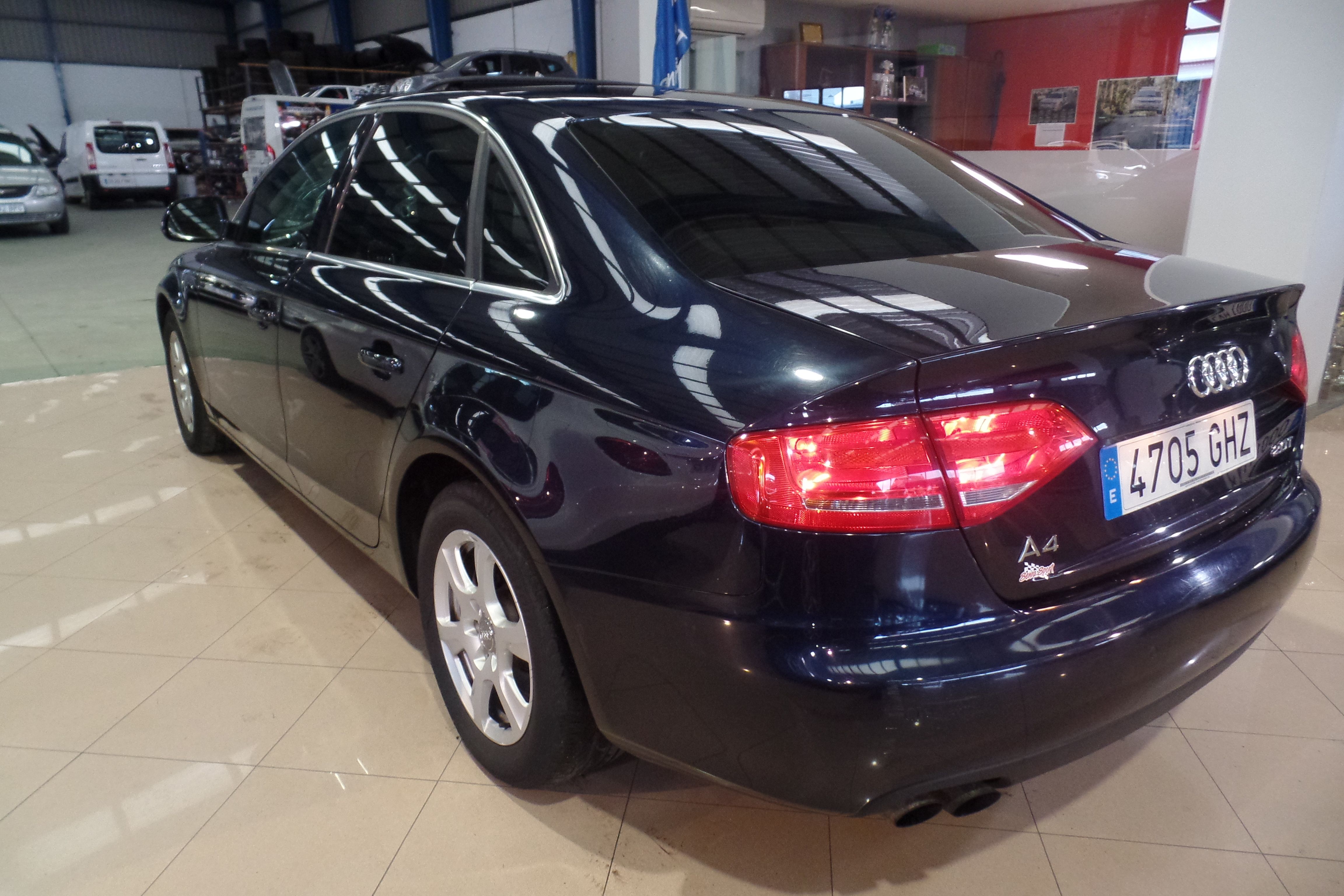AUDI A4 2.0 TFSI 180cv (4705-GHZ): Servicios Peugeot de Senra Sport AUDI A4 2.0 TFSI 180cv (4705-GHZ): Servicios Peugeot de Senra Sport