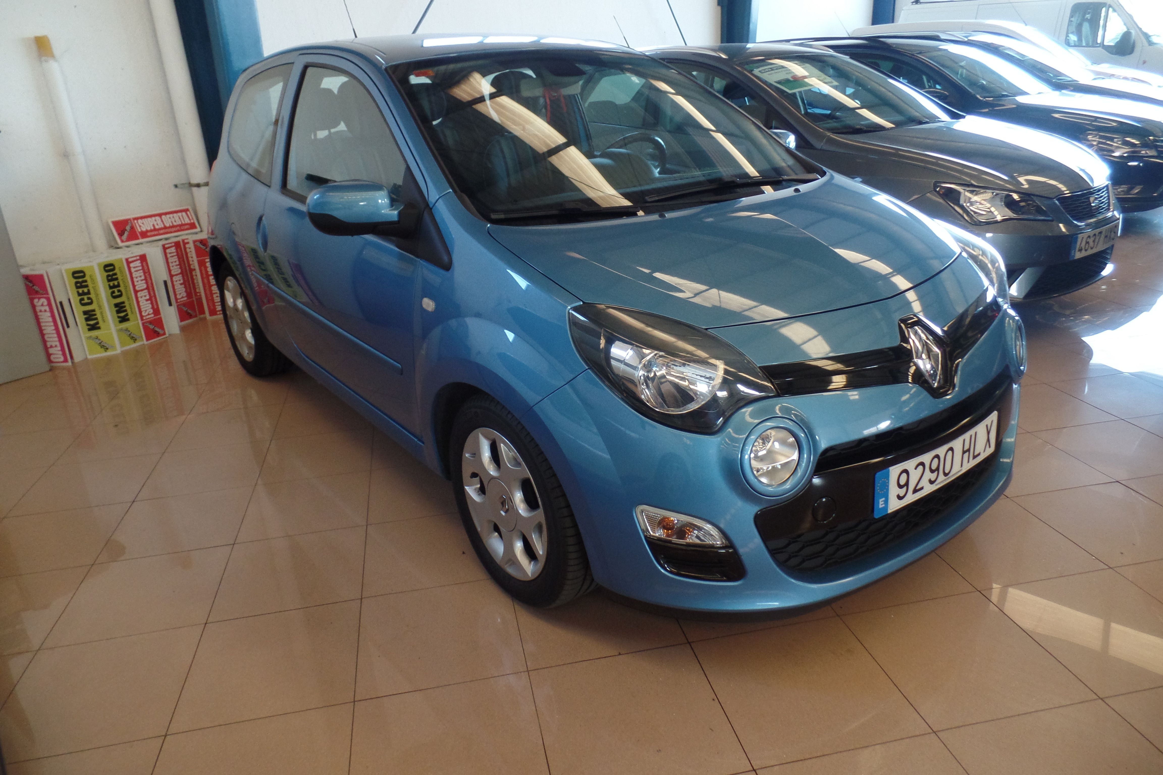 RENAULT Twingo Emotion dCi 85 eco2 (9290-HLX): Servicios Peugeot de Senra Sport RENAULT Twingo Emotion dCi 85 eco2 (9290-HLX): Servicios Peugeot de Senra Sport
