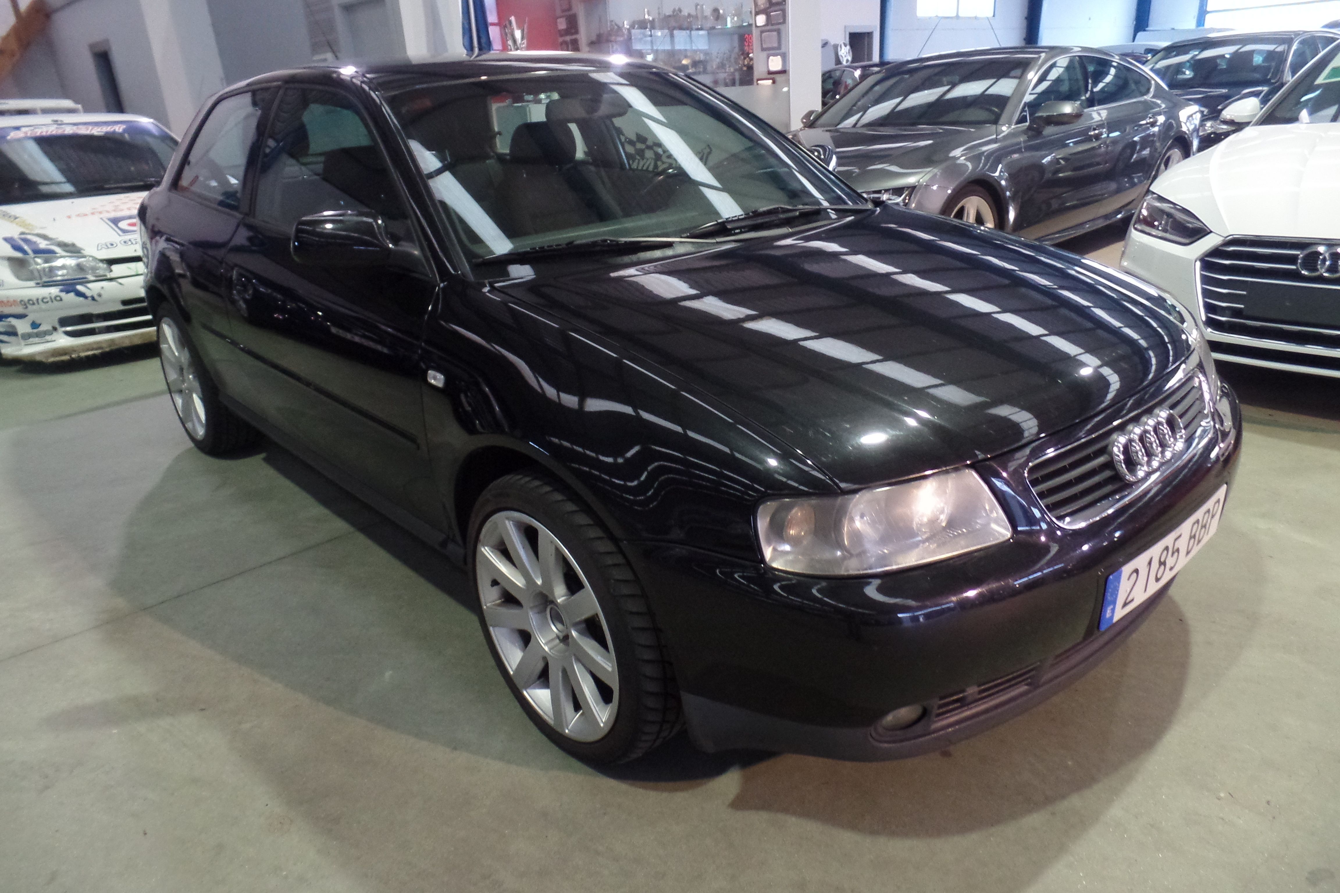 AUDI A3 1.9 TDi Ambition 130 CV (2185-BBP): Servicios Peugeot de Senra Sport AUDI A3 1.9 TDi Ambition 130 CV (2185-BBP): Servicios Peugeot de Senra Sport