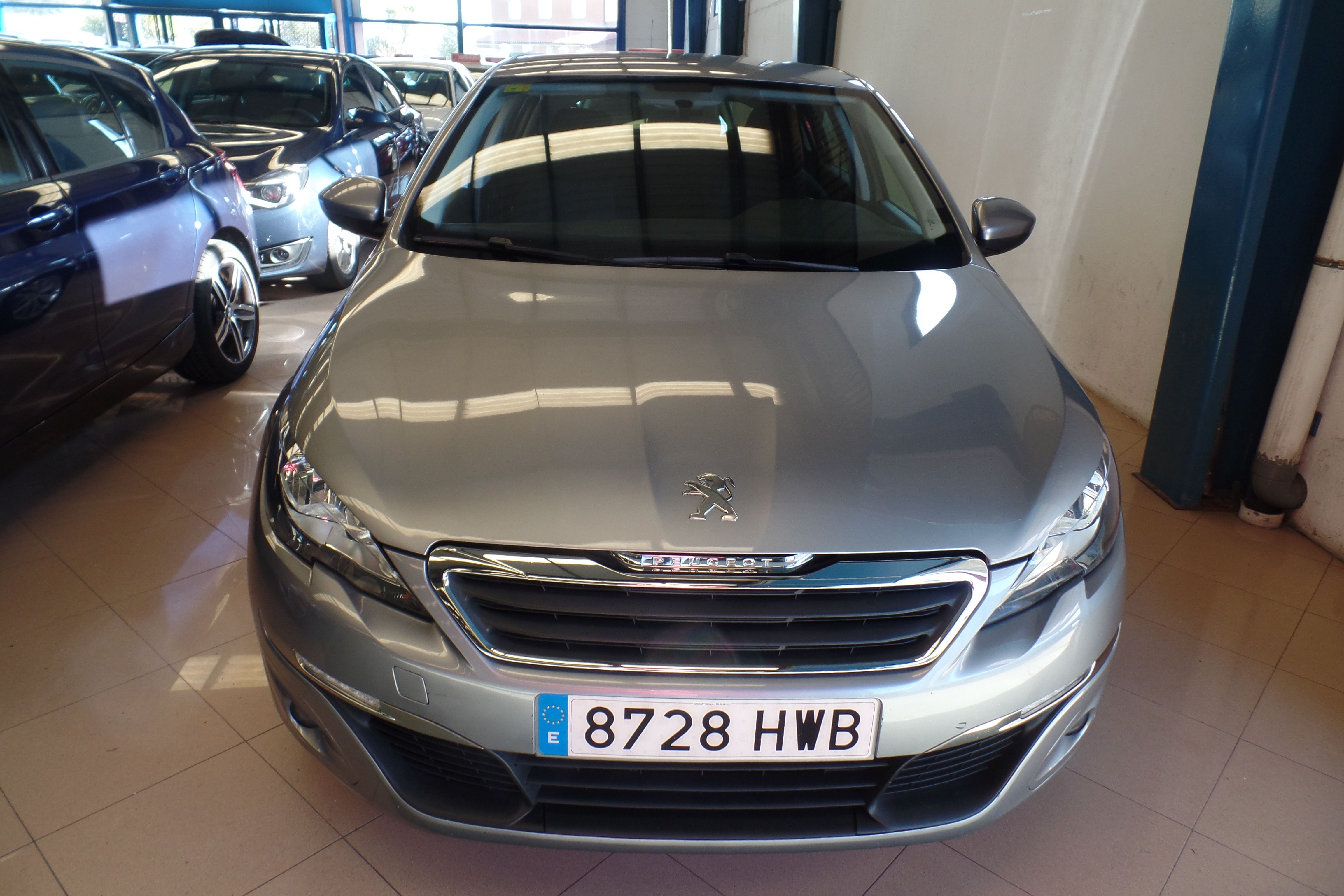 PEUGEOT 308 Nuevo 308 5p Business Line 1.6 eHDi 115 (8728-HWB): Servicios Peugeot de Senra Sport PEUGEOT 308 Nuevo 308 5p Business Line 1.6 eHDi 115 (8728-HWB): Servicios Peugeot de Senra Sport
