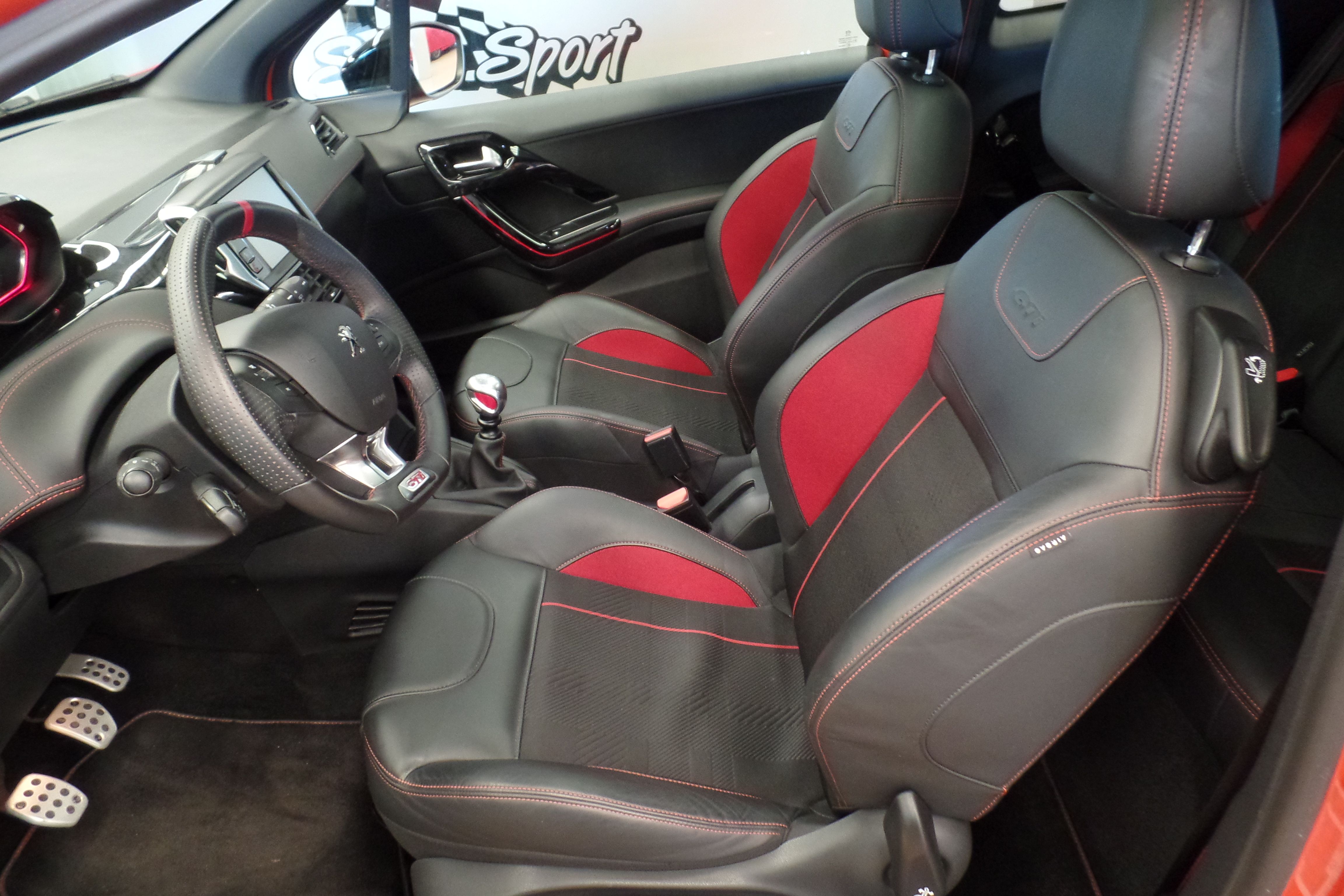 PEUGEOT 208 GTi (9388-JVX): Servicios Peugeot de Senra Sport PEUGEOT 208 GTi (9388-JVX): Servicios Peugeot de Senra Sport