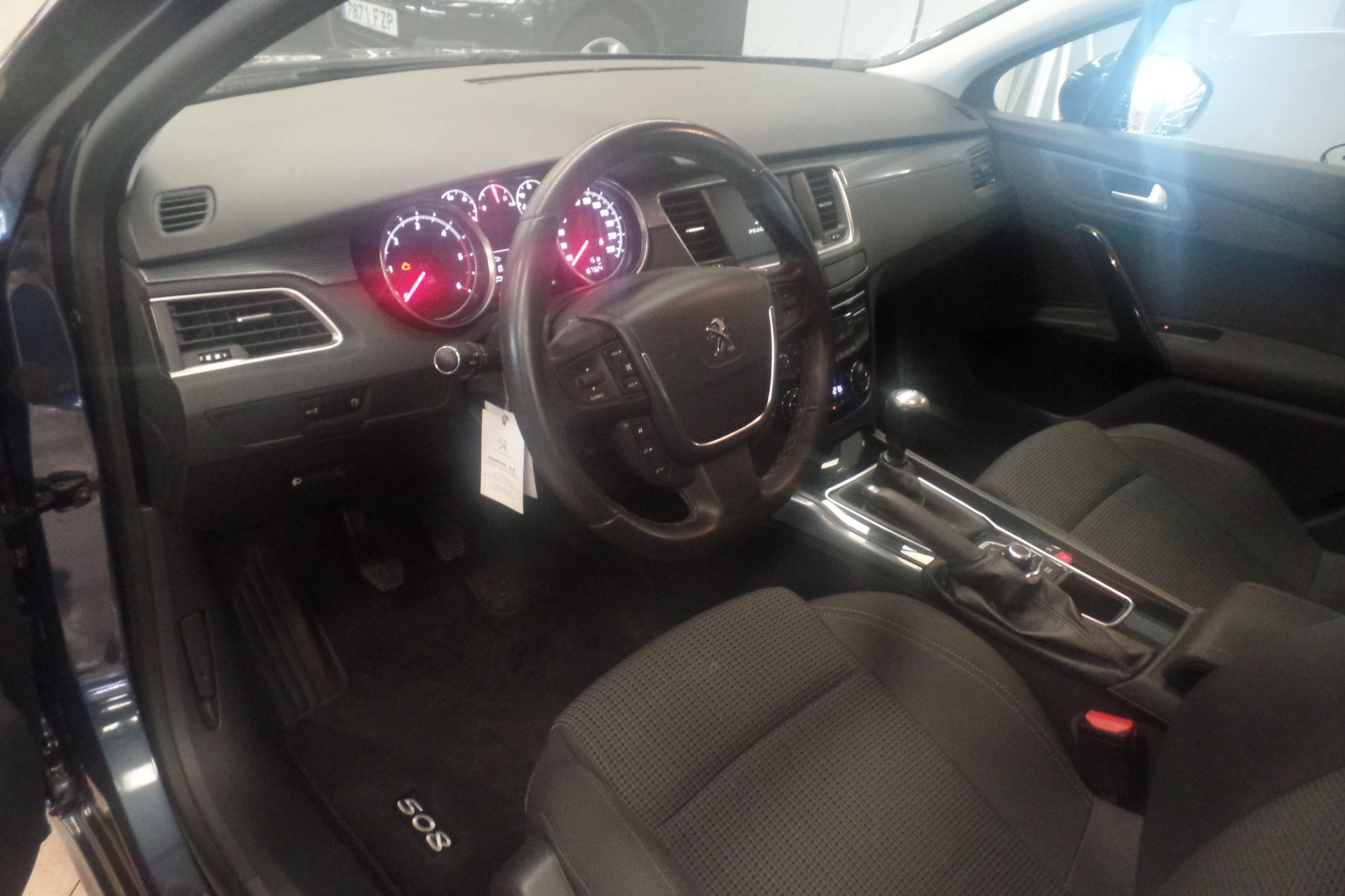 PEUGEOT 508 Business Line 2.0 HDI 140cv (9276-HVK): Servicios Peugeot de Senra Sport PEUGEOT 508 Business Line 2.0 HDI 140cv (9276-HVK): Servicios Peugeot de Senra Sport