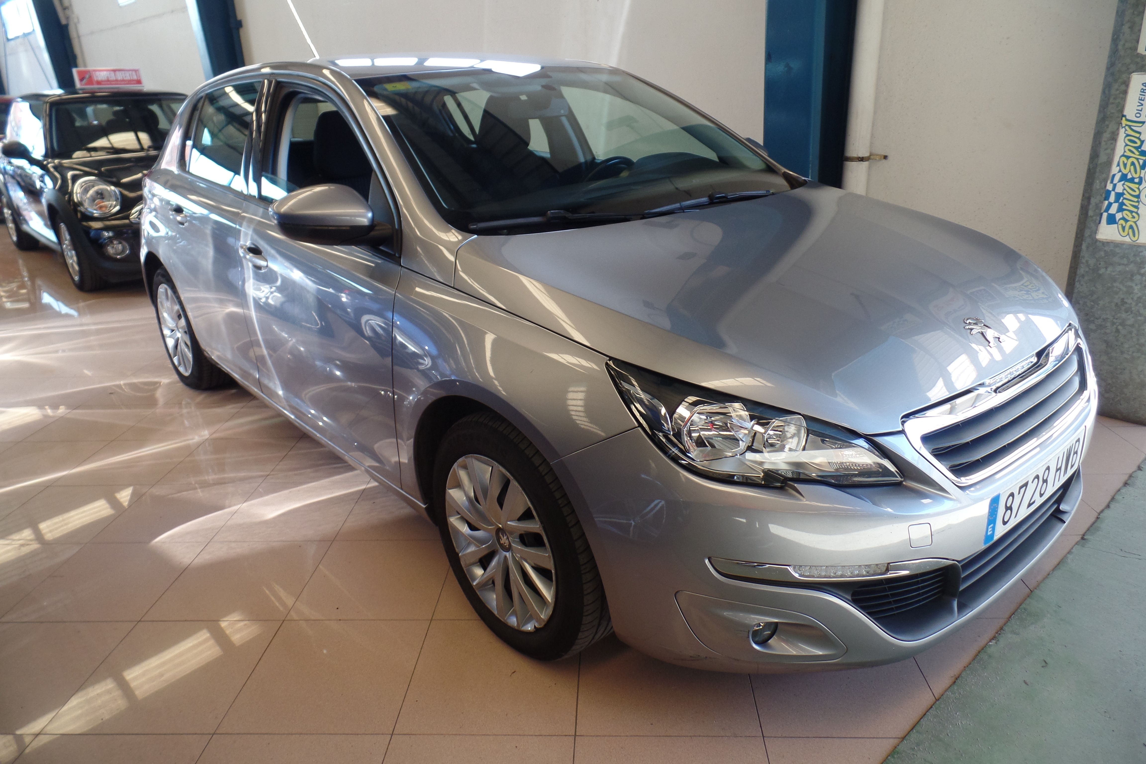 PEUGEOT 308 Nuevo 308 5p Business Line 1.6 eHDi 115 (8728-HWB): Servicios Peugeot de Senra Sport PEUGEOT 308 Nuevo 308 5p Business Line 1.6 eHDi 115 (8728-HWB): Servicios Peugeot de Senra Sport