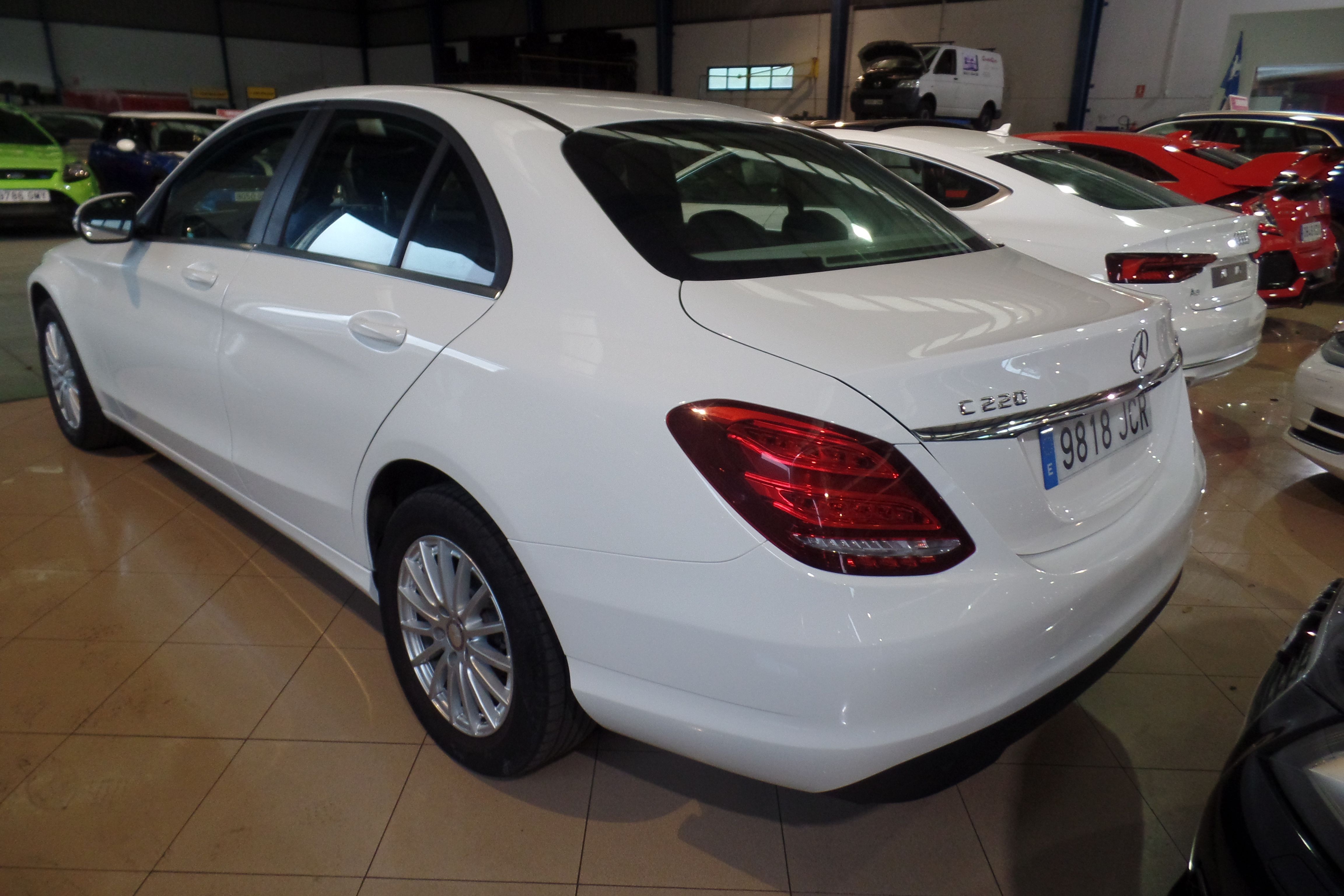 MERCEDES-BENZ Clase C C 220 BlueTEC (9818-JCR): Servicios Peugeot de Senra Sport MERCEDES-BENZ Clase C C 220 BlueTEC (9818-JCR): Servicios Peugeot de Senra Sport