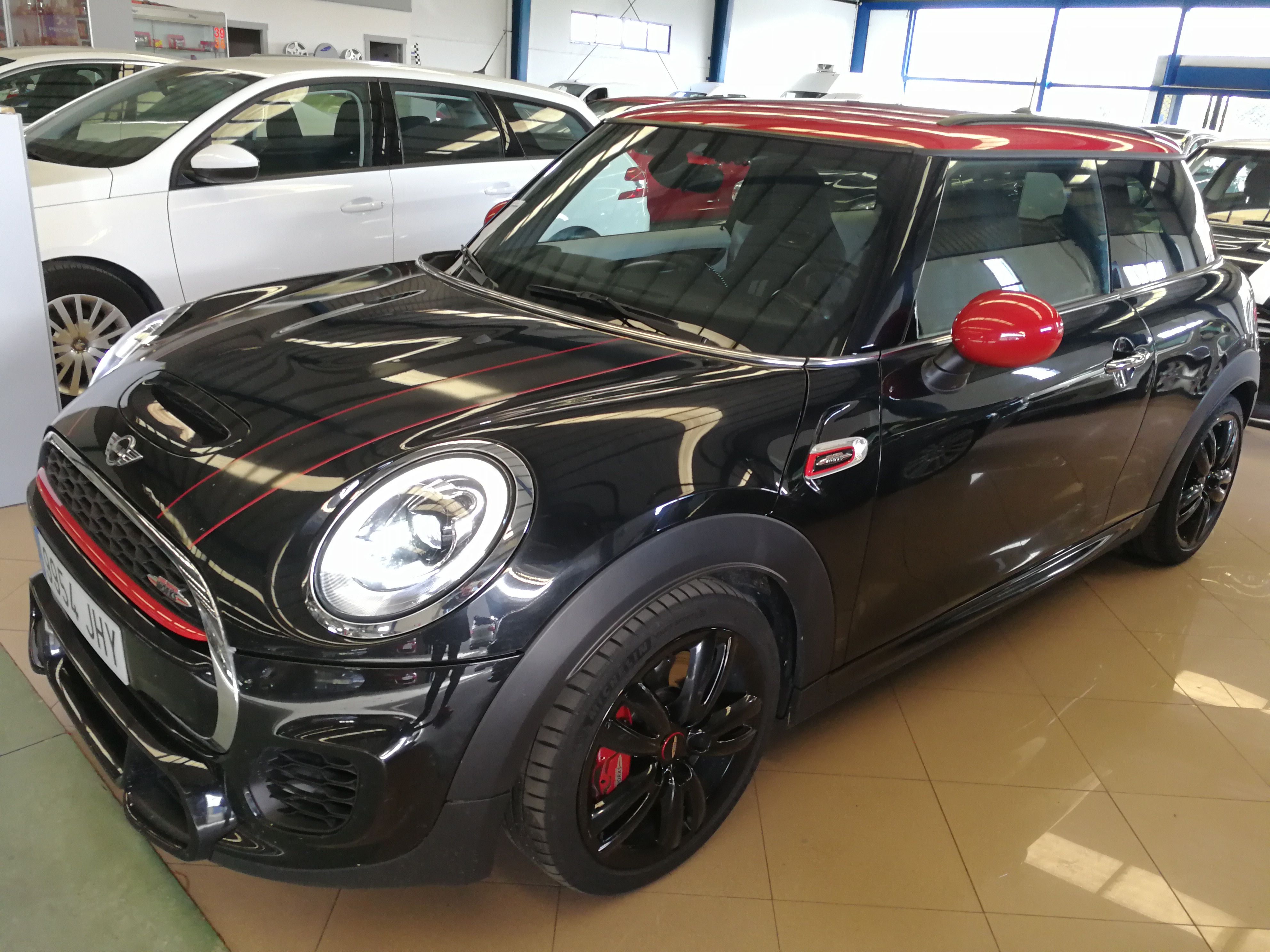 MINI JOHN COOPER WORKS (9954JHY): Servicios Peugeot de Senra Sport MINI JOHN COOPER WORKS (9954JHY): Servicios Peugeot de Senra Sport