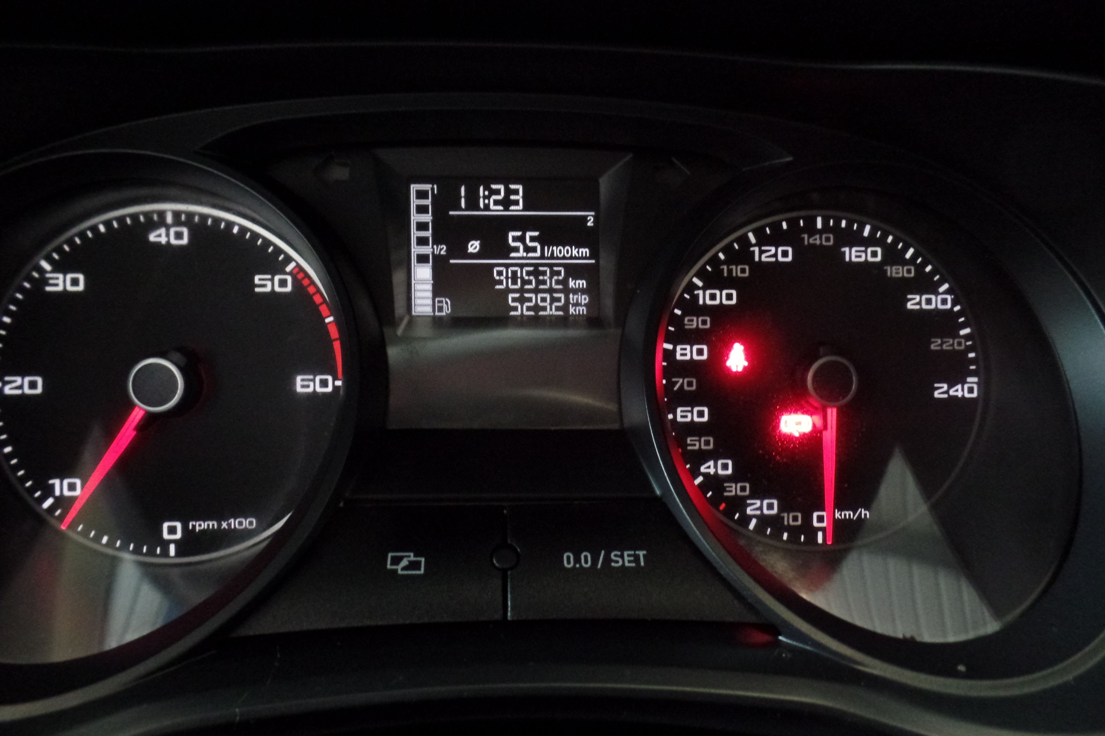 SEAT Ibiza ST 1.6 TDI 105cv Style (4637HSX): Servicios Peugeot de Senra Sport SEAT Ibiza ST 1.6 TDI 105cv Style (4637HSX): Servicios Peugeot de Senra Sport
