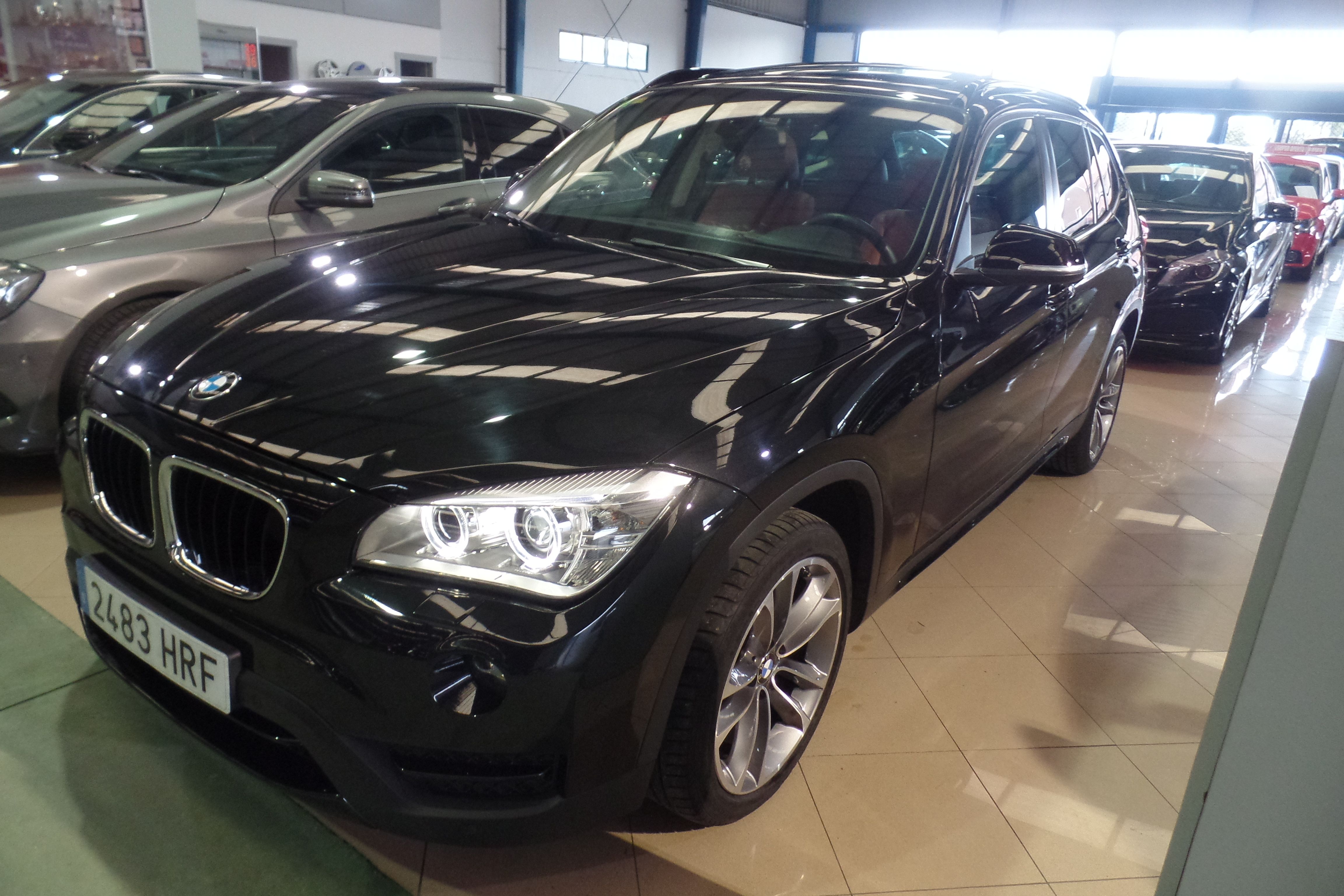 BMW X1 xDrive25d (2483-HRF): Servicios Peugeot de Senra Sport BMW X1 xDrive25d (2483-HRF): Servicios Peugeot de Senra Sport