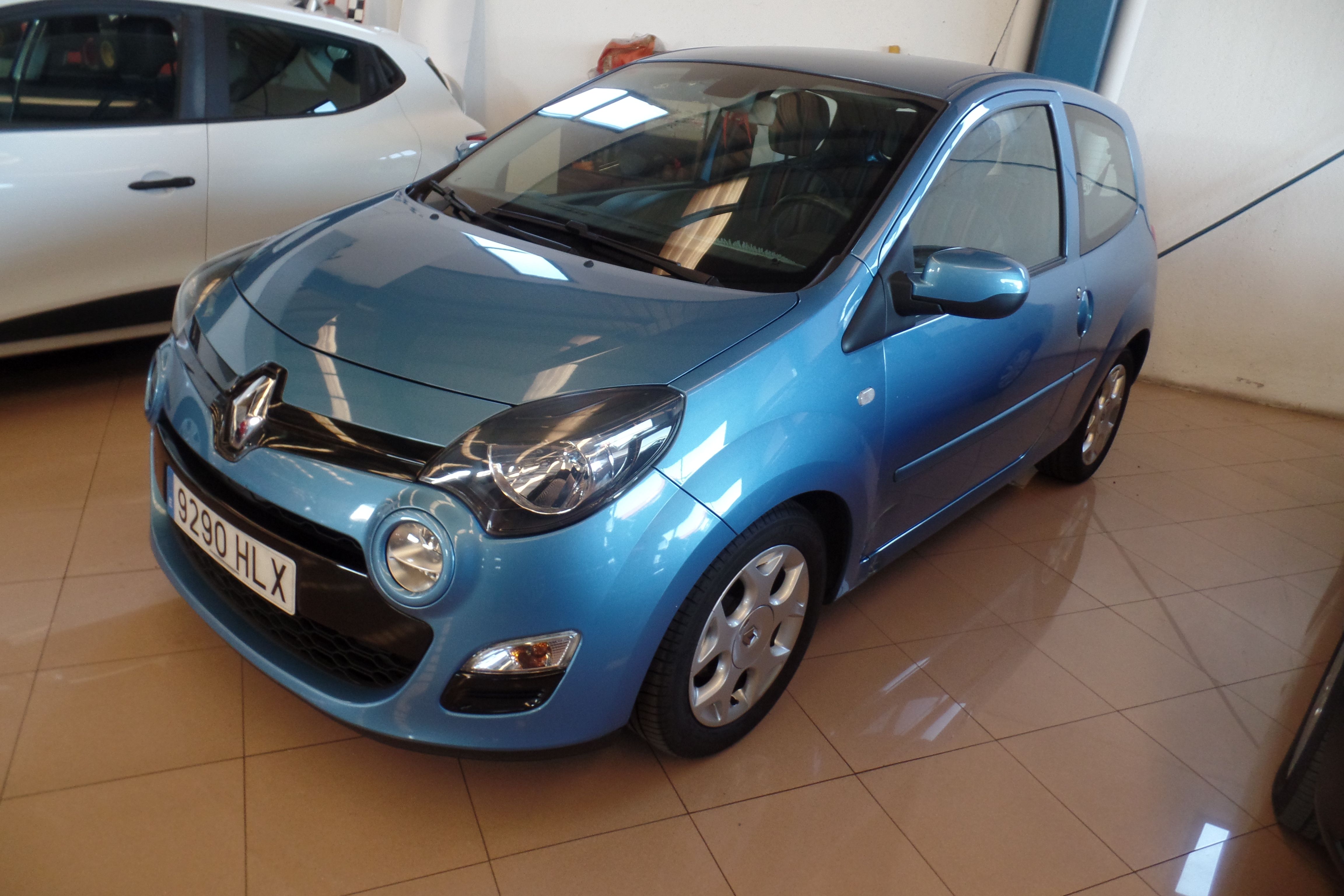 RENAULT Twingo Emotion dCi 85 eco2 (9290-HLX): Servicios Peugeot de Senra Sport RENAULT Twingo Emotion dCi 85 eco2 (9290-HLX): Servicios Peugeot de Senra Sport