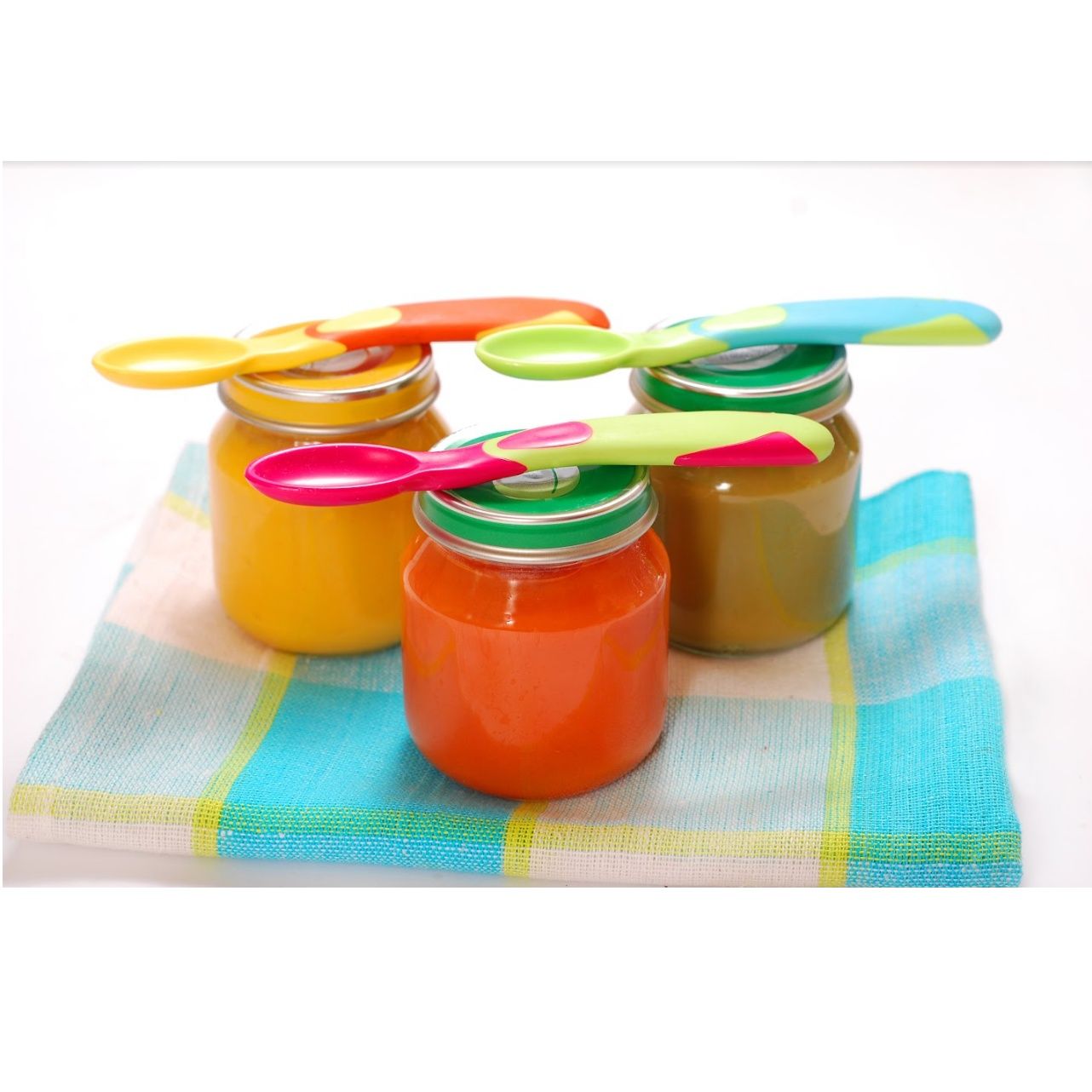 Productos para bebés: Servicios de Farmacia Carmen Hervás Laguna Productos para bebés: Servicios de Farmacia Carmen Hervás Laguna