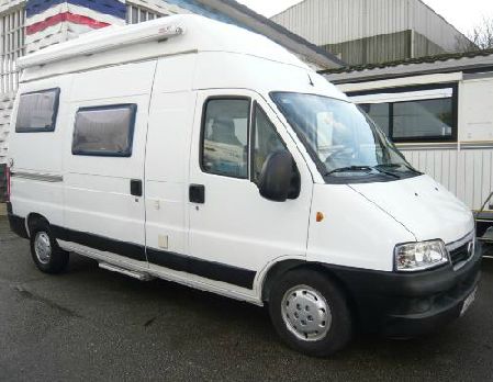 Camper Sea Sloop (5 plazas): Catálogo de Caravanas Itsas Mendi, S.L. Camper Sea Sloop (5 plazas): Catálogo de Caravanas Itsas Mendi, S.L.