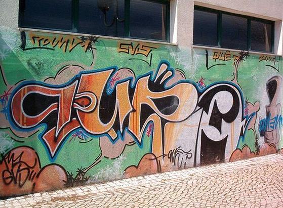 Grafitis: Servicios de Gamarlim, S.L. Grafitis: Servicios de Gamarlim, S.L.