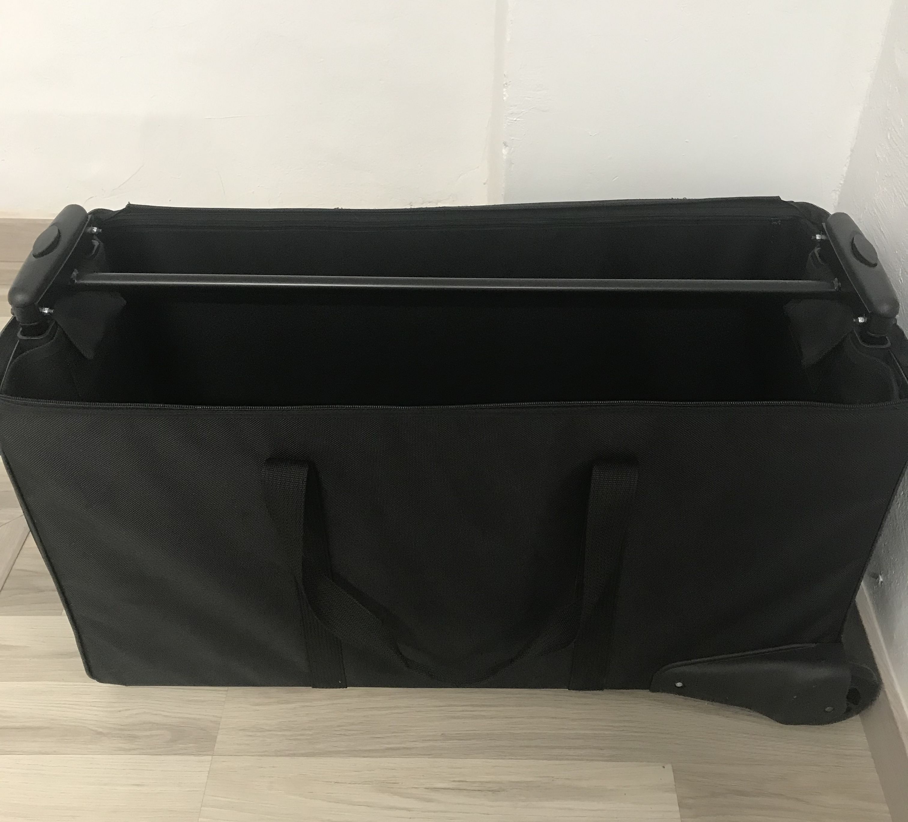 Bolsa Corsetera: Catálogo de Antcal, S.A. Bolsa Corsetera: Catálogo de Antcal, S.A.