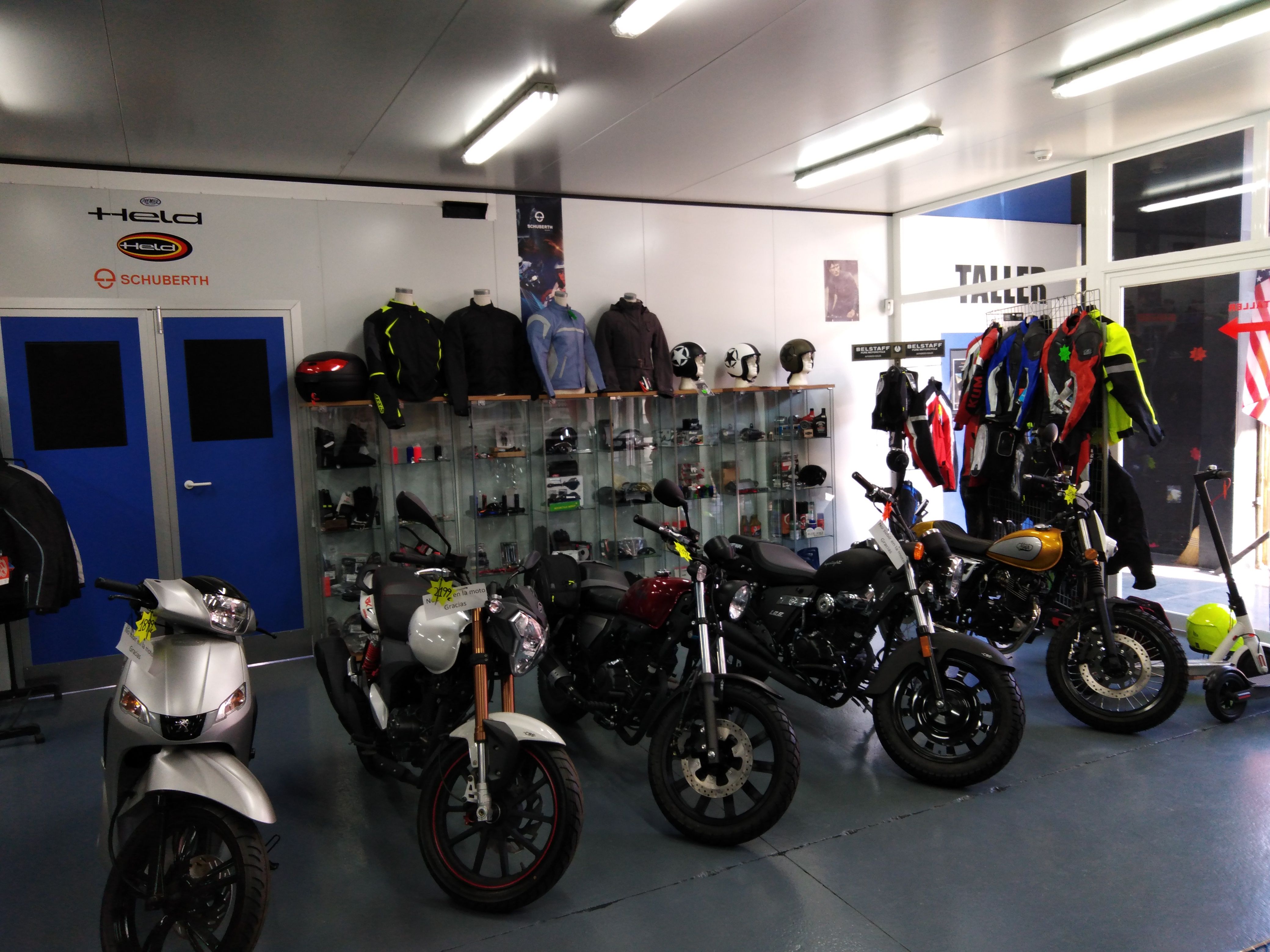 Venta de Motos: Servicios de Veneno Biker American Venta de Motos: Servicios de Veneno Biker American
