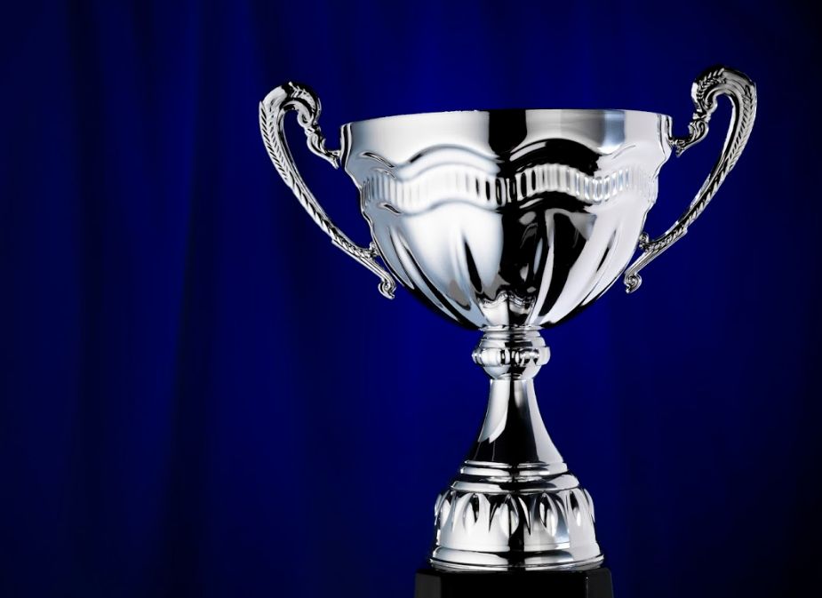 Restauración de trofeos: Catálogos y servicios de Trofeos Aka Restauración de trofeos: Catálogos y servicios de Trofeos Aka