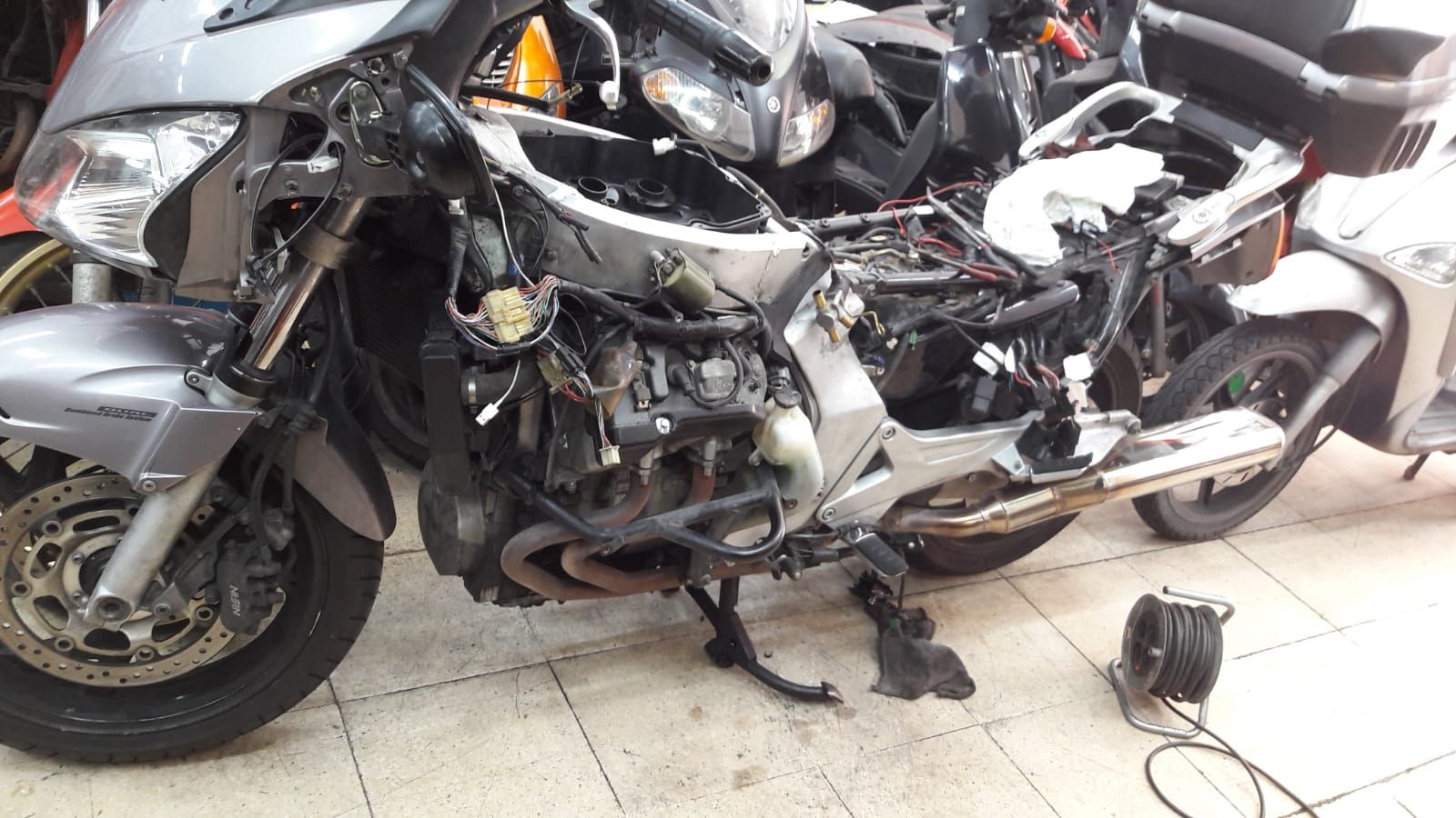 Reparación de motos: Servicios de Motos JLO Reparación de motos: Servicios de Motos JLO