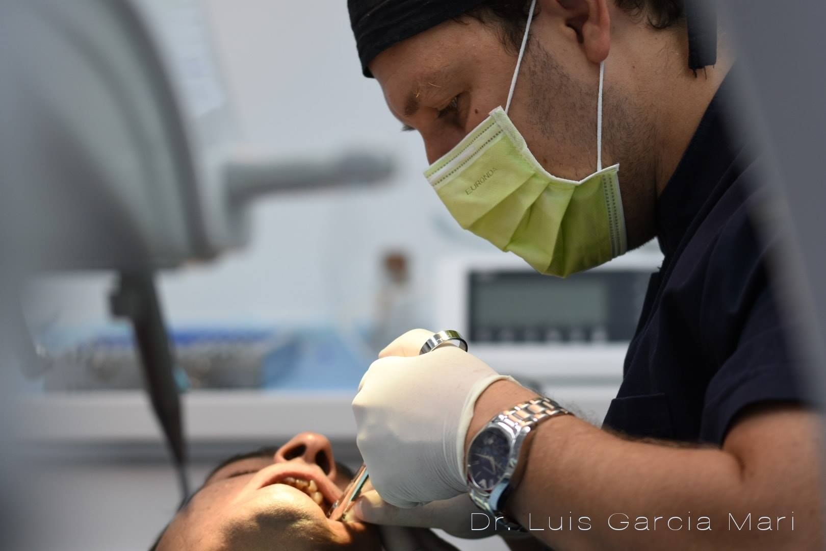 Endodoncia: Servicios especializados de Centro Estético Dental García Marí Tenerife Endodoncia: Servicios especializados de Centro Estético Dental García Marí Tenerife