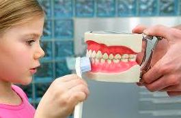 Odontopediatría: Tratamientos de Maite Pérez Corrales Odontopediatría: Tratamientos de Maite Pérez Corrales