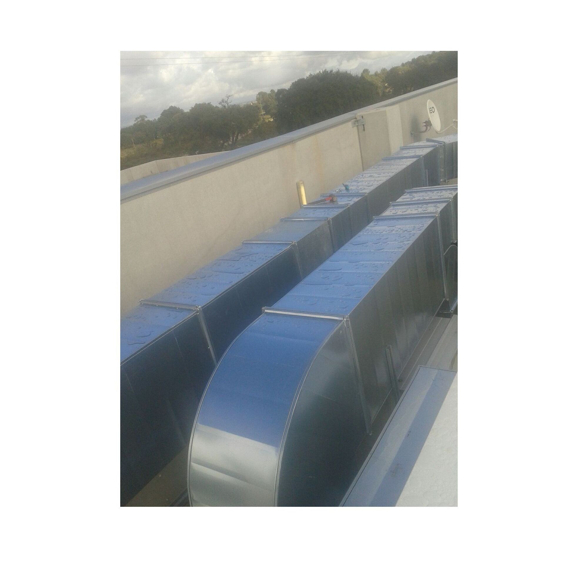 Campanes i extractors: Serveis de Movitub Campanes i extractors: Serveis de Movitub