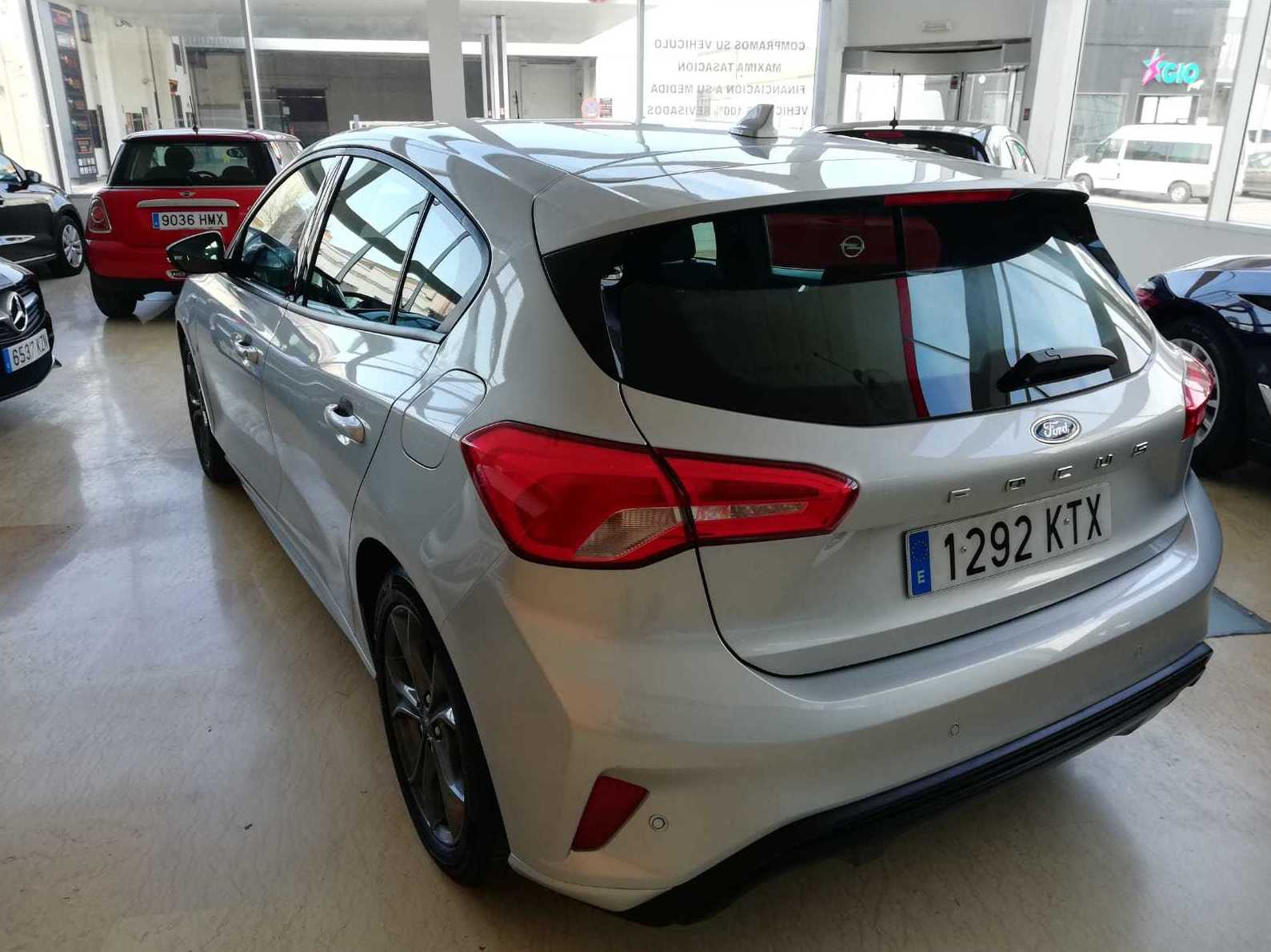 FORD Focus 1.0 Ecoboost 92kW STLine Auto 5p: de Bon Cars FORD Focus 1.0 Ecoboost 92kW STLine Auto 5p: de Bon Cars
