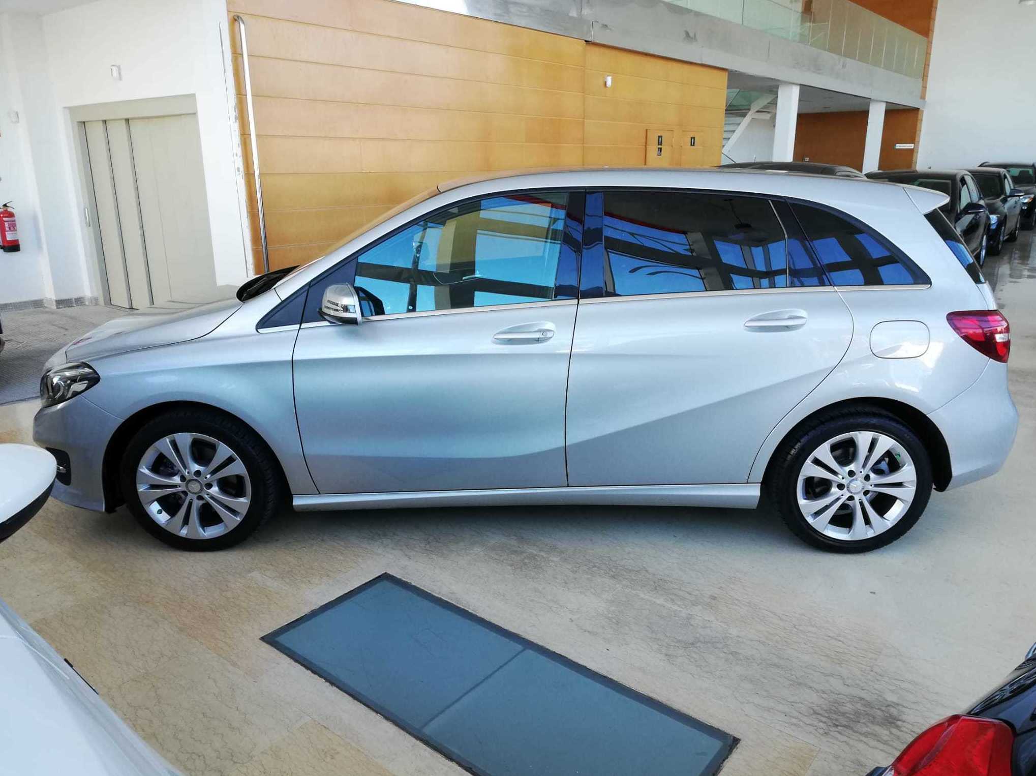 MERCEDES-BENZ Clase B B 200 d 5p.: Nuestro Stock de Bon Cars MERCEDES-BENZ Clase B B 200 d 5p.: Nuestro Stock de Bon Cars