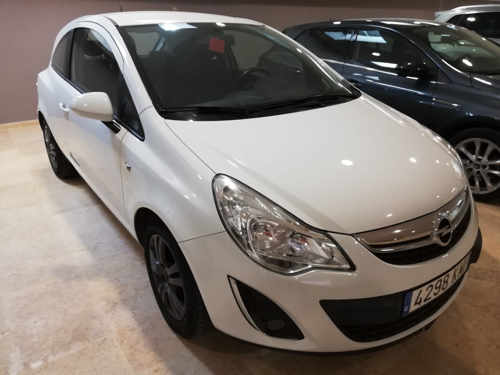 OPEL Corsa 1.3 ecoFLEX 95 CV Selective 3p.: Nuestro Stock de Bon Cars OPEL Corsa 1.3 ecoFLEX 95 CV Selective 3p.: Nuestro Stock de Bon Cars