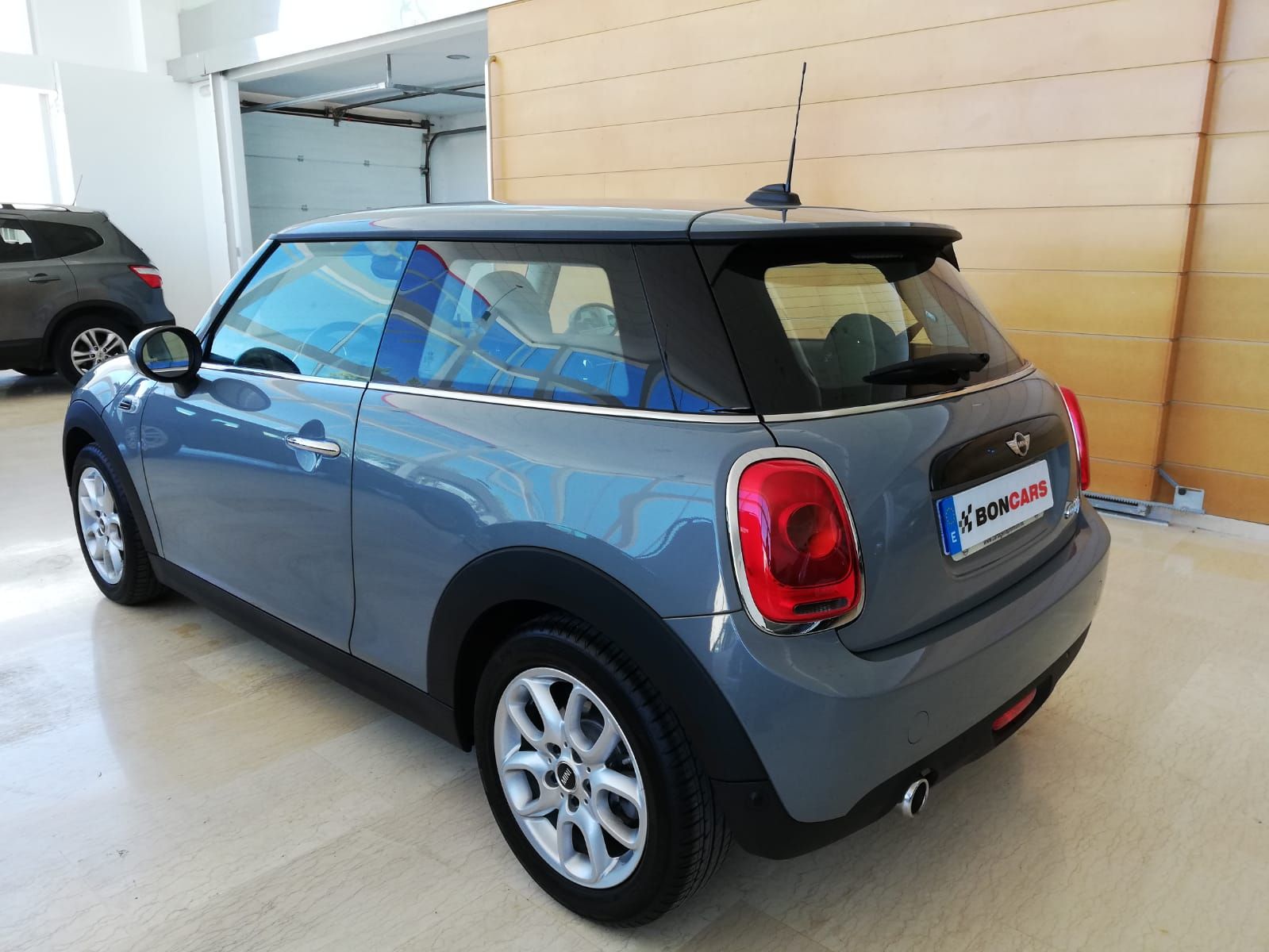 MINI MINI Cooper D 3p.: Nuestro Stock de Bon Cars MINI MINI Cooper D 3p.: Nuestro Stock de Bon Cars