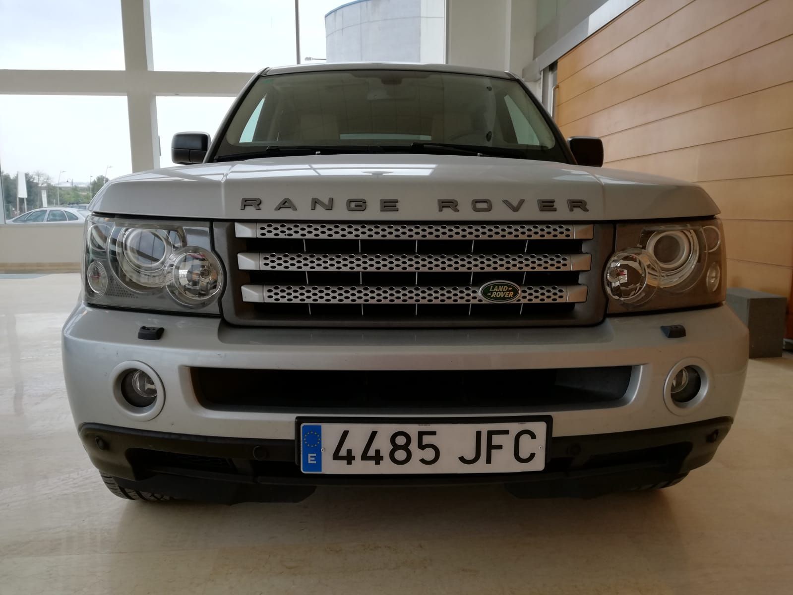 LAND-ROVER Range Rover Sport 3.6 TD V8 HSE 5p.: Nuestro Stock de Bon Cars LAND-ROVER Range Rover Sport 3.6 TD V8 HSE 5p.: Nuestro Stock de Bon Cars