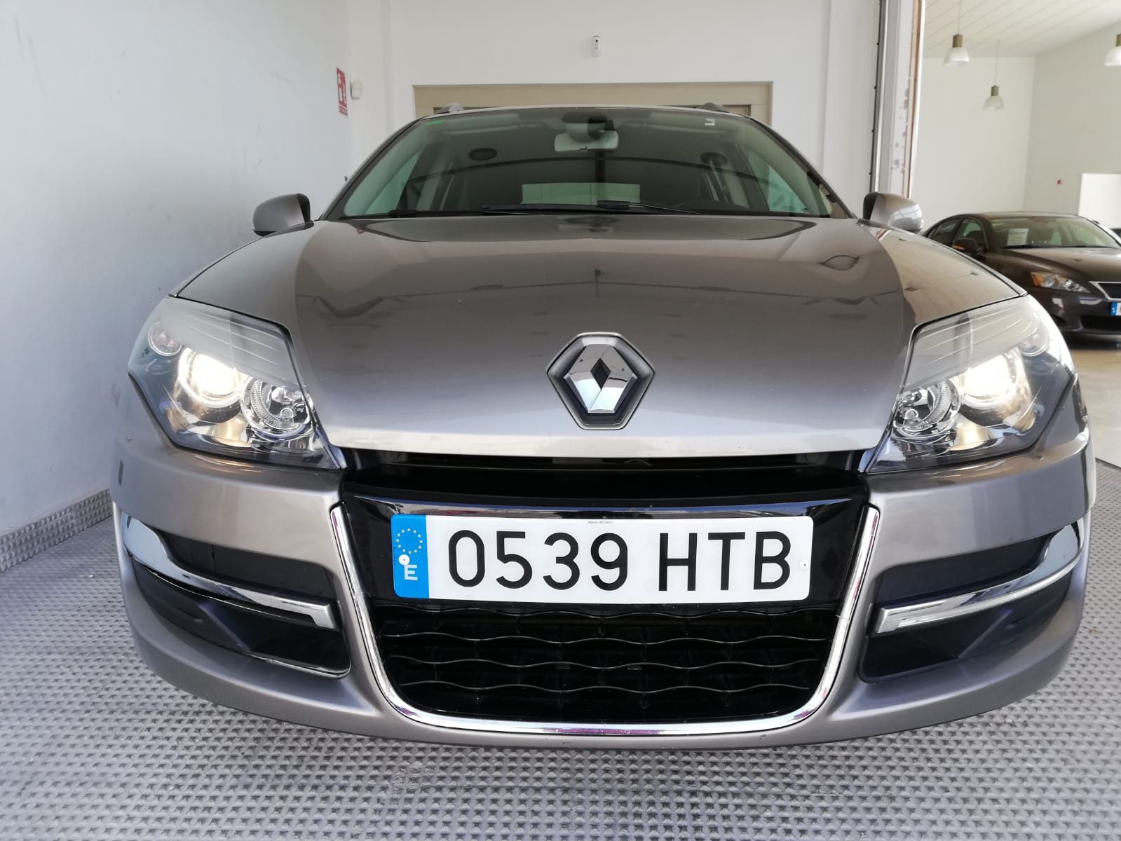 RENAULT Laguna G.Tour Emotion dCi 110 eco2 5p.: Nuestro Stock de Bon Cars RENAULT Laguna G.Tour Emotion dCi 110 eco2 5p.: Nuestro Stock de Bon Cars