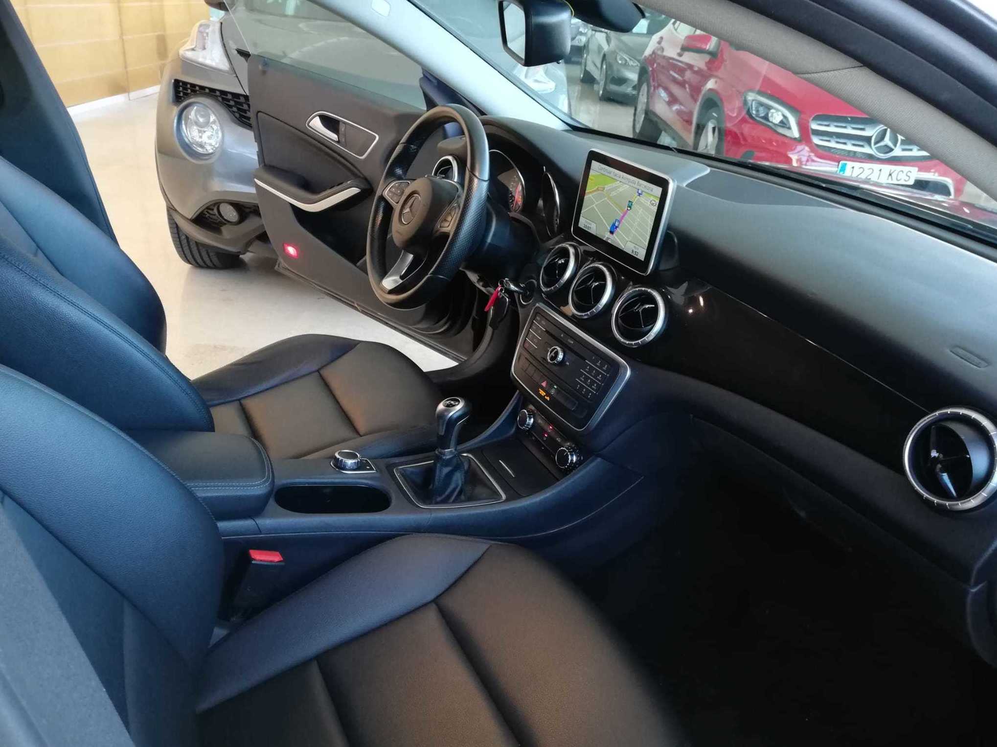 MERCEDES-BENZ Clase CLA CLA 200 CDI Urban Shooting Brake 5p.: Nuestro Stock de Bon Cars MERCEDES-BENZ Clase CLA CLA 200 CDI Urban Shooting Brake 5p.: Nuestro Stock de Bon Cars