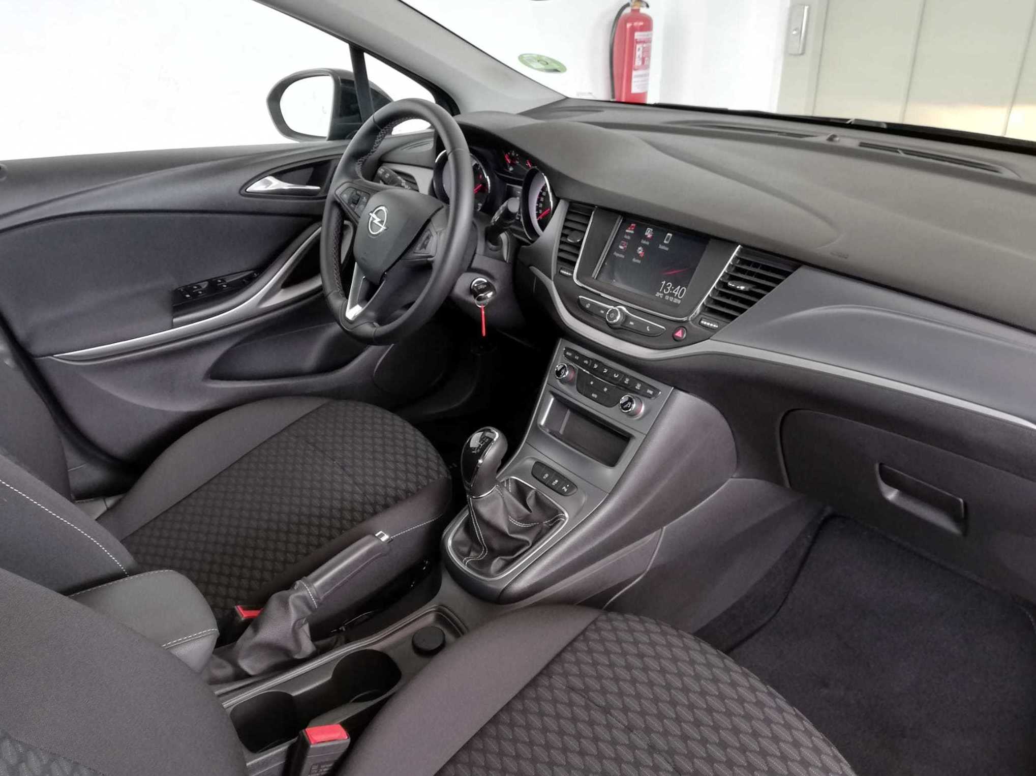 OPEL Astra 1.6 CDTi SS 81kW 110CV Selective Pro 5p: Nuestro Stock de Bon Cars OPEL Astra 1.6 CDTi SS 81kW 110CV Selective Pro 5p: Nuestro Stock de Bon Cars