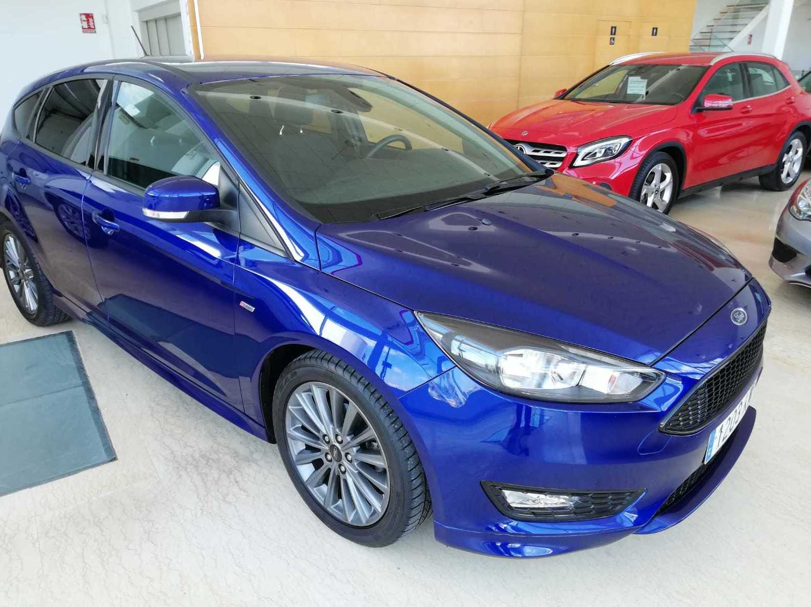 FORD Focus 1.0 Ecoboost 92kW STLine 5p.: Nuestro Stock de Bon Cars FORD Focus 1.0 Ecoboost 92kW STLine 5p.: Nuestro Stock de Bon Cars