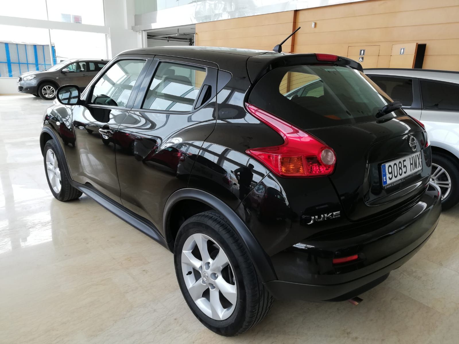 NISSAN JUKE 1.6 DIGT SHIRO 4X2 5p.: Nuestro Stock de Bon Cars NISSAN JUKE 1.6 DIGT SHIRO 4X2 5p.: Nuestro Stock de Bon Cars