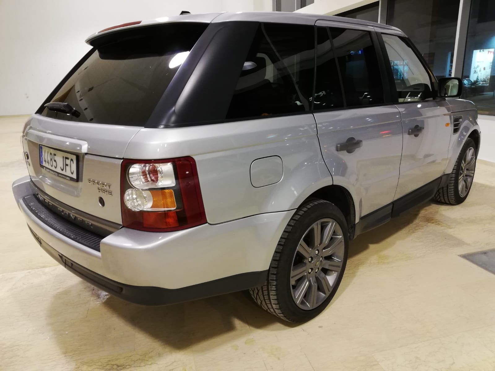 LAND-ROVER Range Rover Sport 3.6 TD V8 HSE 5p.: Nuestro Stock de Bon Cars LAND-ROVER Range Rover Sport 3.6 TD V8 HSE 5p.: Nuestro Stock de Bon Cars