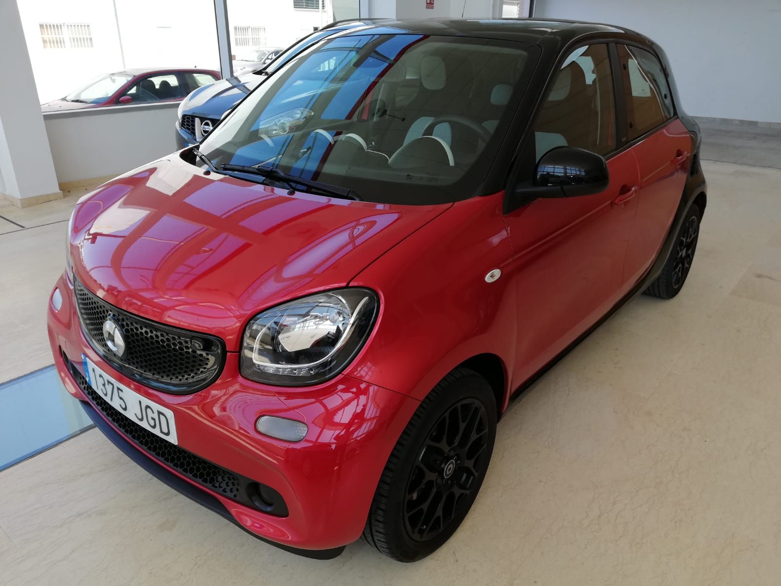 SMART forfour 52 Passion 5p.: Nuestro Stock de Bon Cars SMART forfour 52 Passion 5p.: Nuestro Stock de Bon Cars