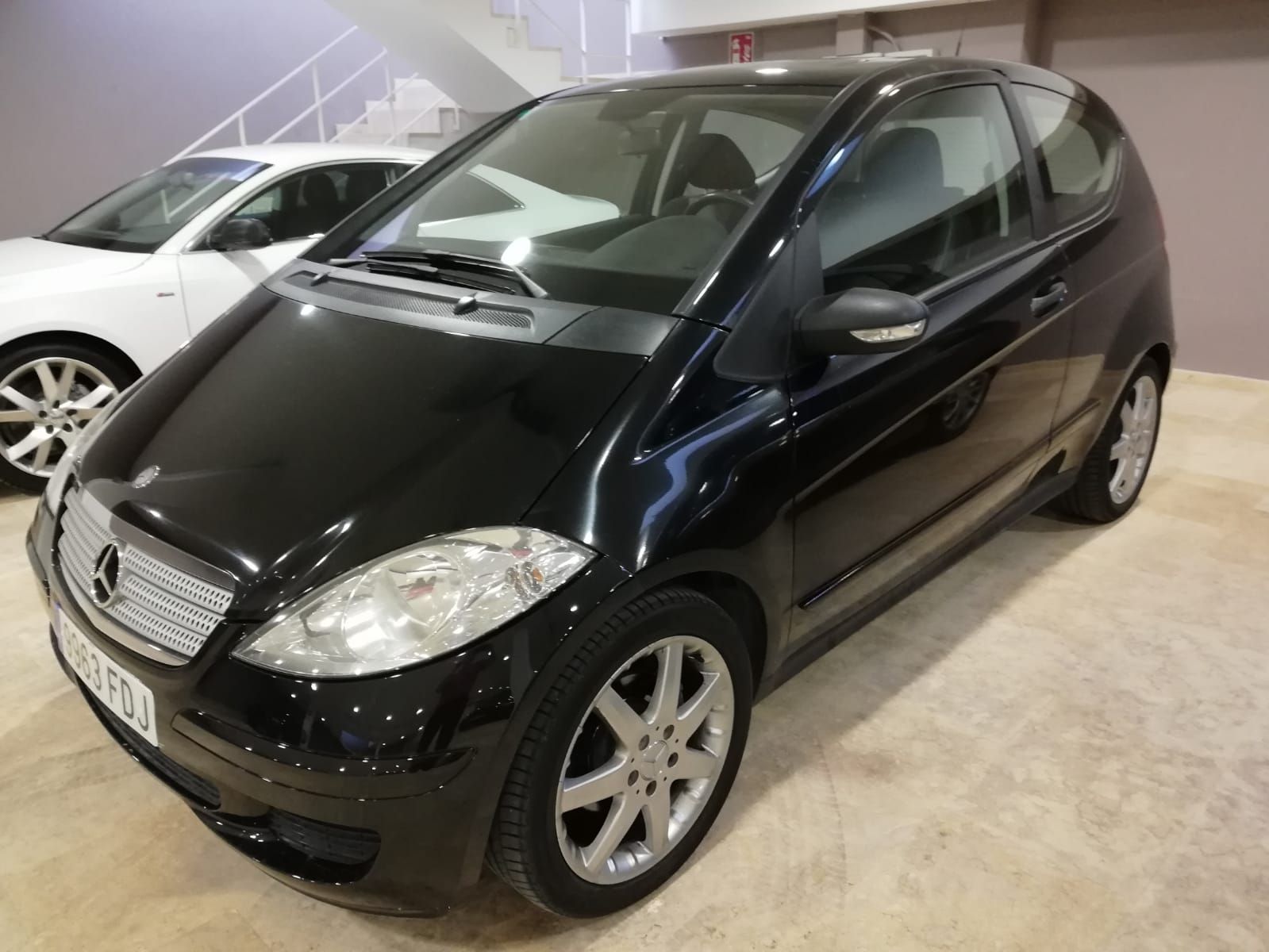 MERCEDES-BENZ Clase A A 150 ELEGANCE 3p.: Nuestro Stock de Bon Cars MERCEDES-BENZ Clase A A 150 ELEGANCE 3p.: Nuestro Stock de Bon Cars