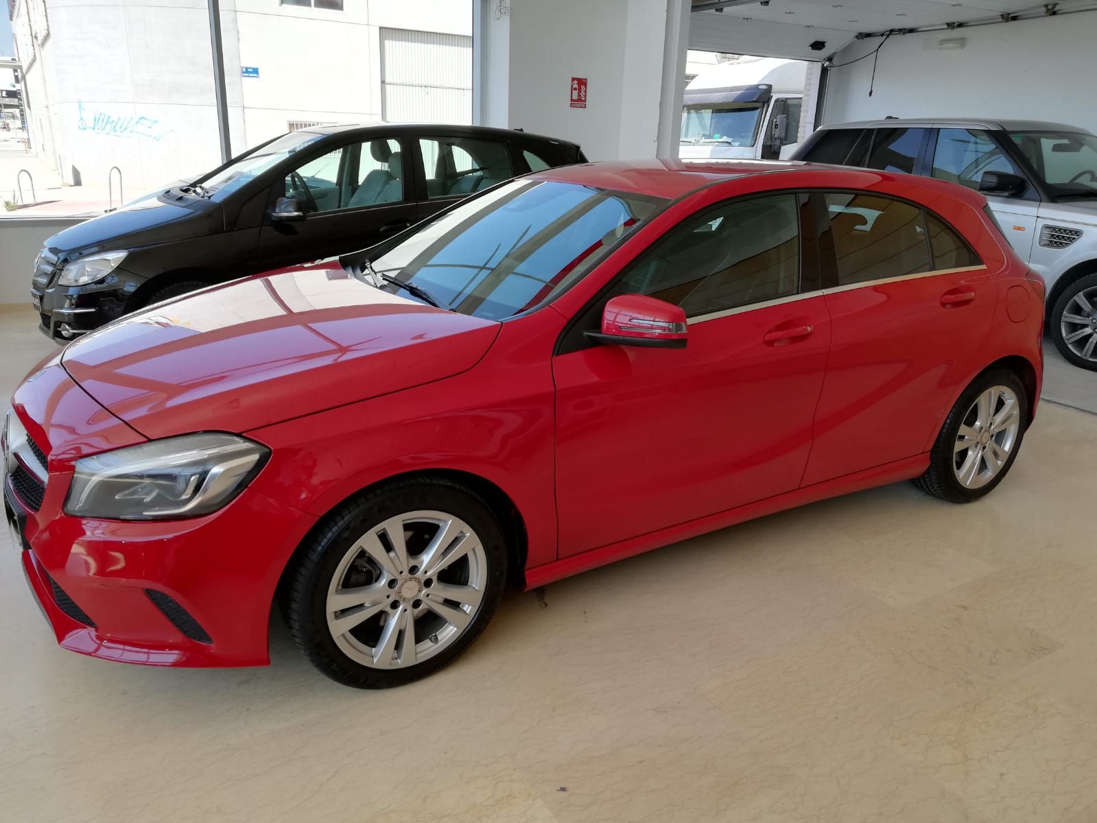 MERCEDES-BENZ Clase A A 200 d 5p.: Nuestro Stock de Bon Cars MERCEDES-BENZ Clase A A 200 d 5p.: Nuestro Stock de Bon Cars